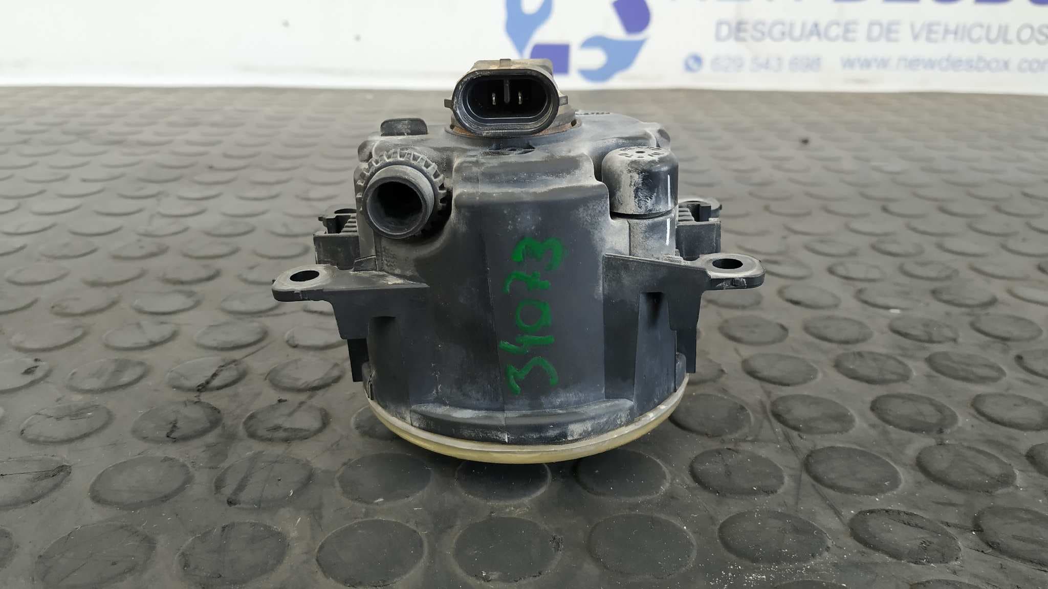 Recambio de FARO ANTINIEBLA IZQUIERDO para CITROEN XSARA PICASSO 1.8 16V 6FZEW7J4 referencia OEM IAM 9650001680   - BLANCO 5