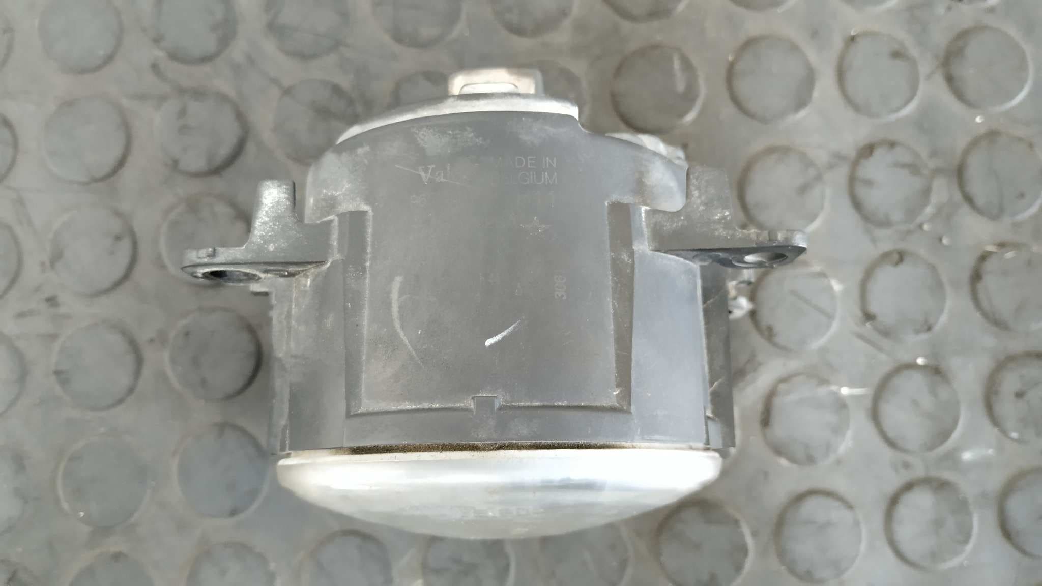 Recambio de FARO ANTINIEBLA IZQUIERDO para CITROEN XSARA PICASSO 1.8 16V 6FZEW7J4 referencia OEM IAM 9650001680   - BLANCO 3