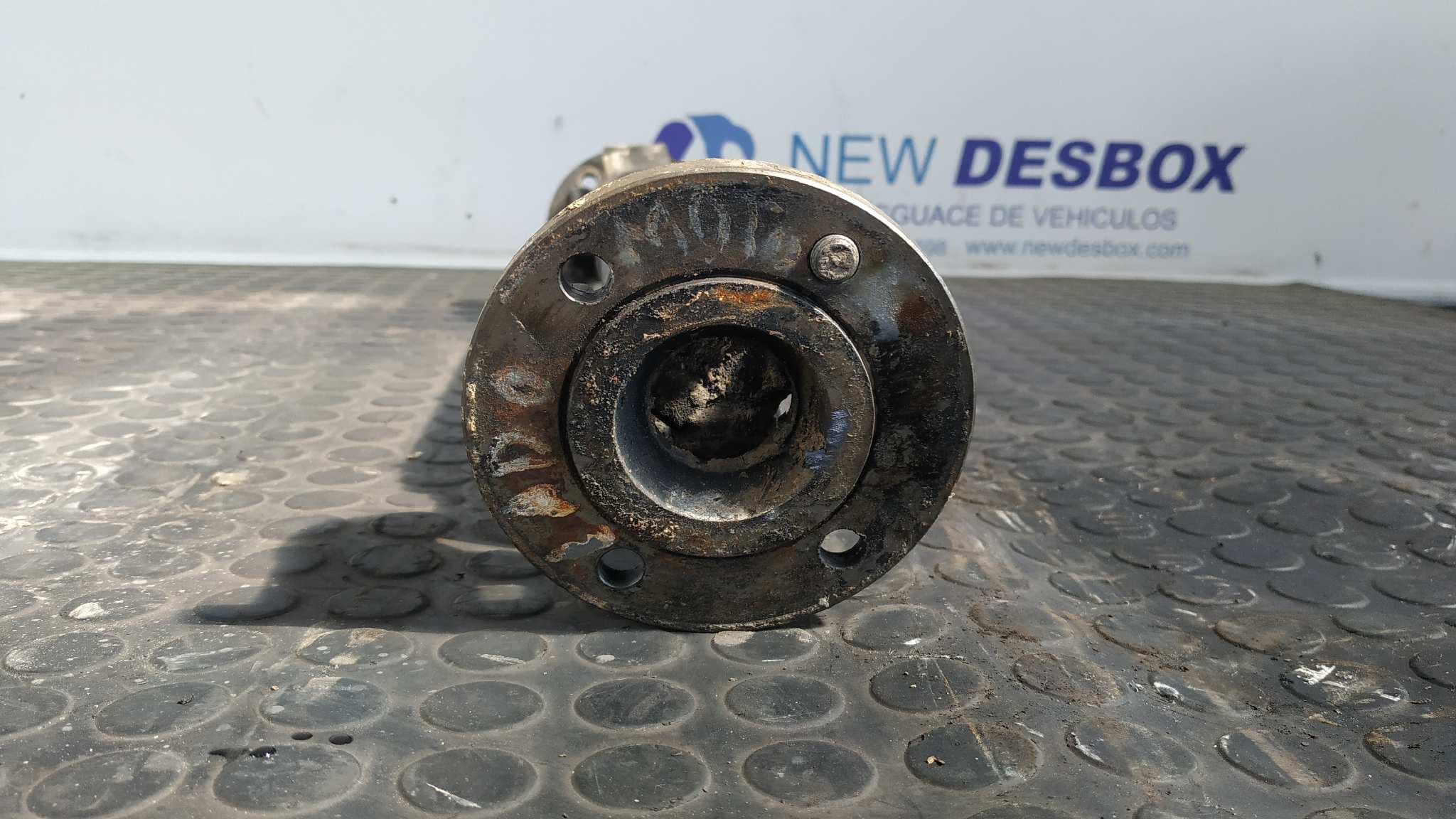 Recambio de TRANSMISION CENTRAL para OPEL FRONTERA A Básico 28TDI4JB1T referencia OEM IAM 1147979   - VERDE 3