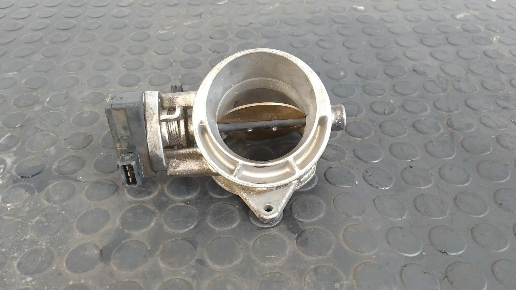 Recambio de CAJA MARIPOSA para BMW SERIE 5 BERLINA (E39) 256S3 referencia OEM IAM 13631703562