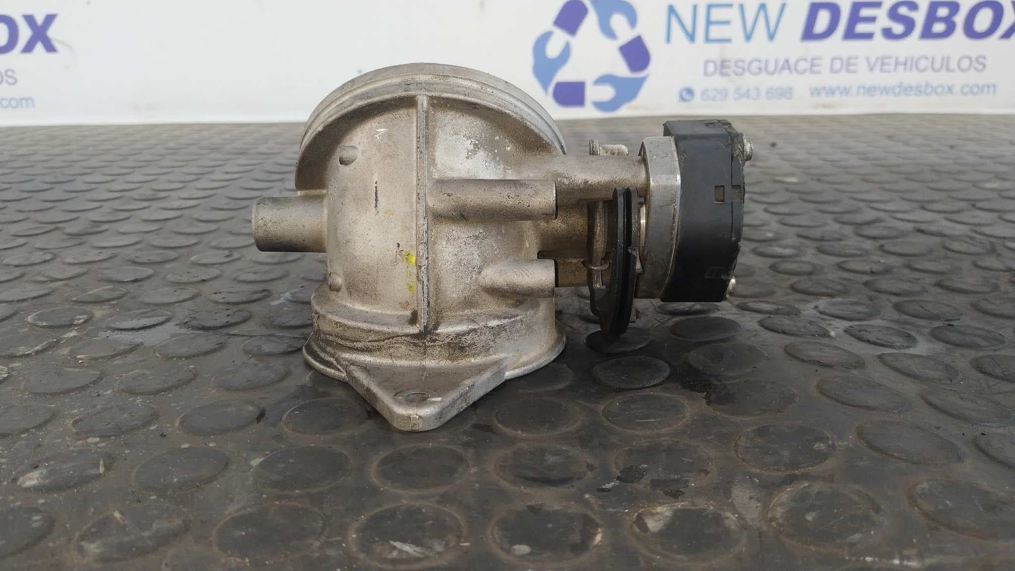 Recambio de CAJA MARIPOSA para BMW SERIE 5 BERLINA (E39) 256S3 referencia OEM IAM 13631703562 2