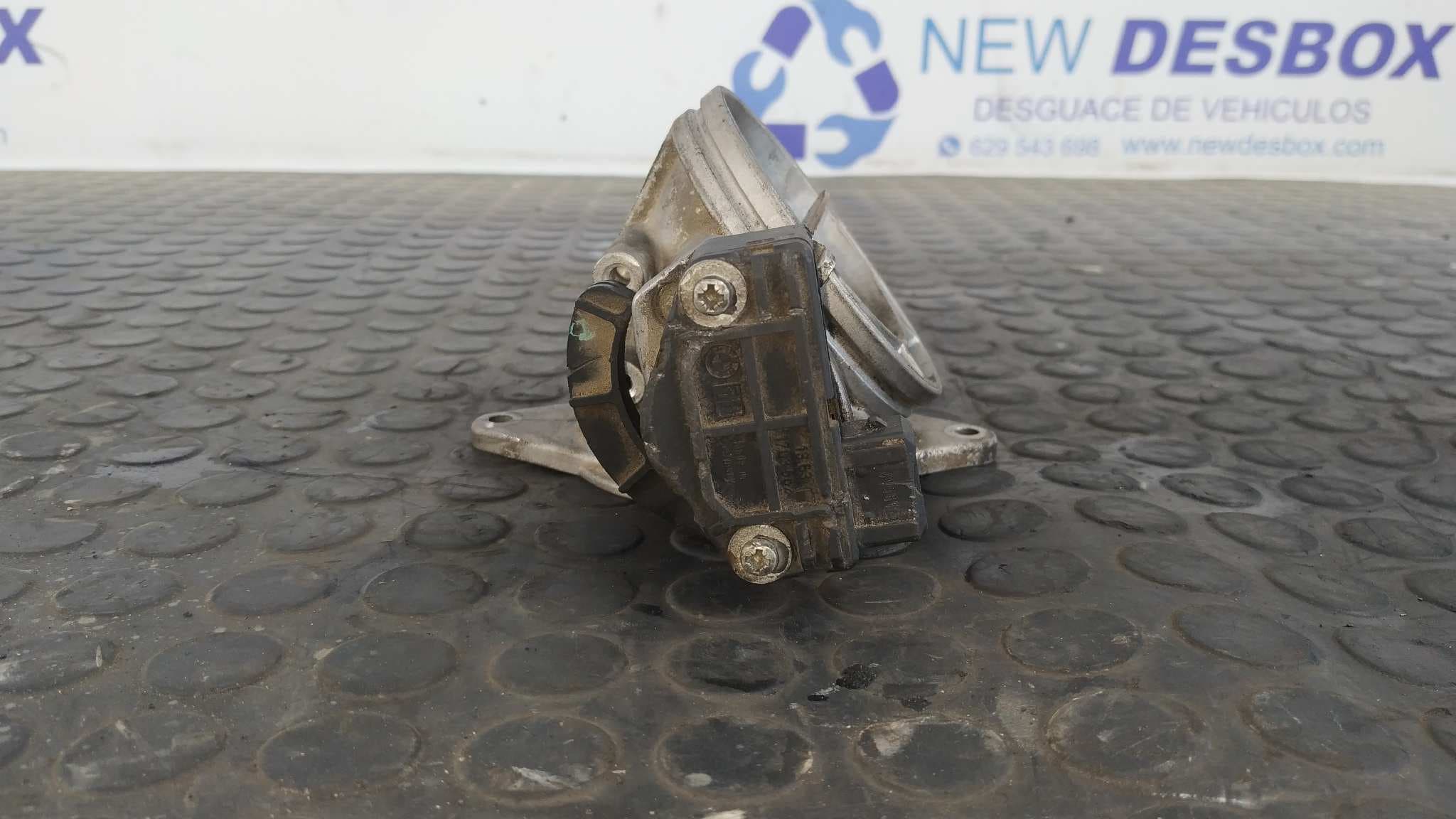 Recambio de CAJA MARIPOSA para BMW SERIE 5 BERLINA (E39) 256S3 referencia OEM IAM 13631703562 6