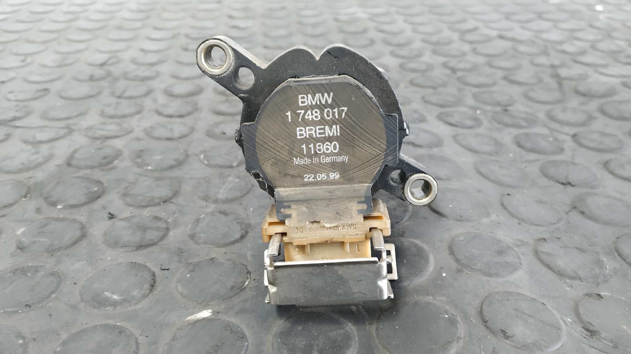 Recambio de BOBINA ENCENDIDO para BMW SERIE 3 BERLINA (E36) M50B20 referencia OEM IAM 1748017 5