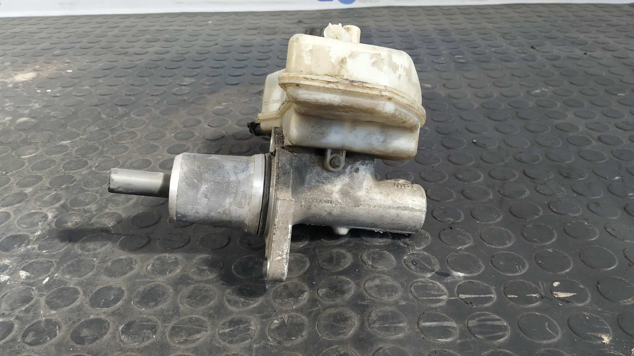 Recambio de BOMBA FRENO para MERCEDES-BENZ SPRINTER (W901,W903) COMBI * 612981     referencia OEM IAM A0024314502   - BLANCO 3