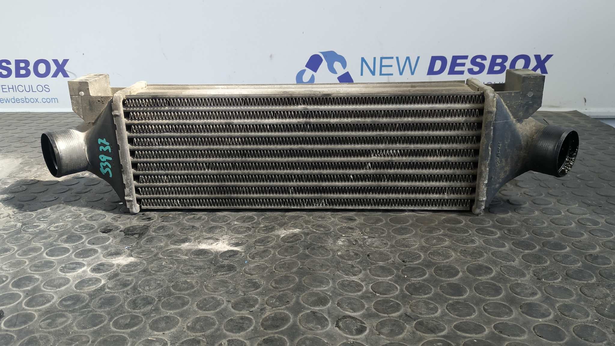 Recambio de INTERCOOLER para FORD TRANSIT CAJA CERRADA, LARGA (FY) (2000 =>) FT  330   2.4  Express-Line D0FA referencia OEM IAM YC159L440CA   - BLANCO