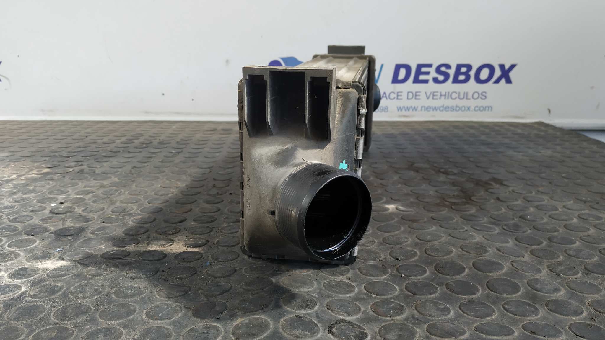 Recambio de INTERCOOLER para FORD TRANSIT CAJA CERRADA, LARGA (FY) (2000 =>) FT  330   2.4  Express-Line D0FA referencia OEM IAM YC159L440CA   - BLANCO 2