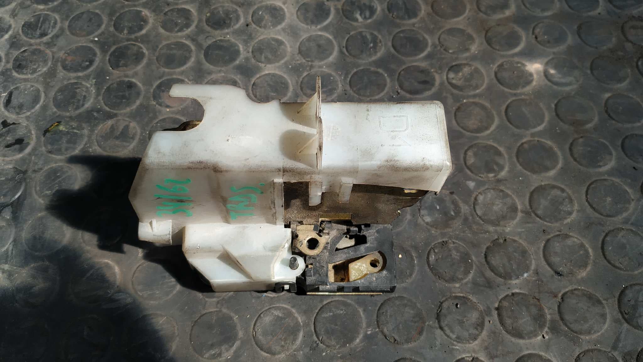 Recambio de CERRADURA PUERTA TRASERA DERECHA para RENAULT CLIO II FASE II (B/CB0) Authentique Confort K9KA7 referencia OEM IAM    - AZUL 4