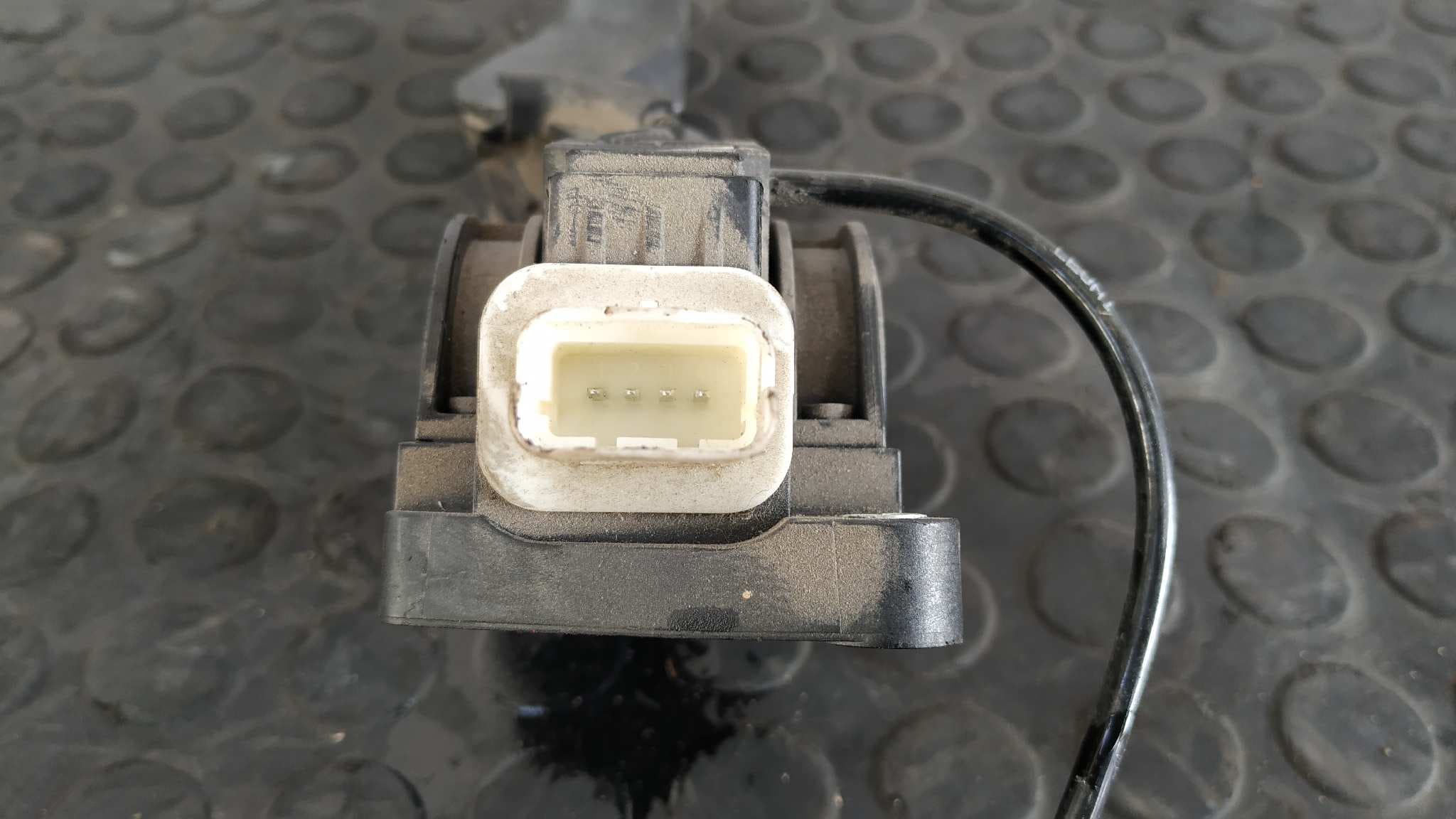 Recambio de POTENCIOMETRO PEDAL para CITROEN C4 BERLINA KFU  referencia OEM IAM 9650889180 6