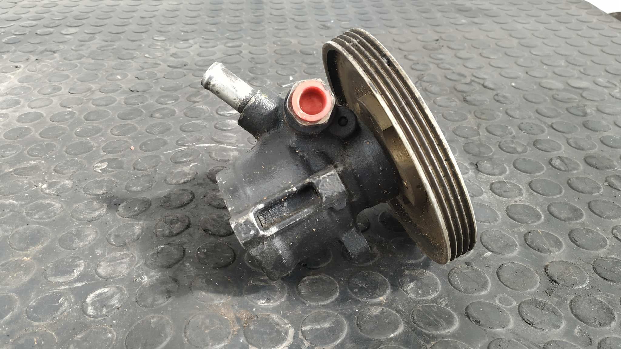Recambio de BOMBA DIRECCION para PEUGEOT 405 BERLINA referencia OEM IAM 7849701 3