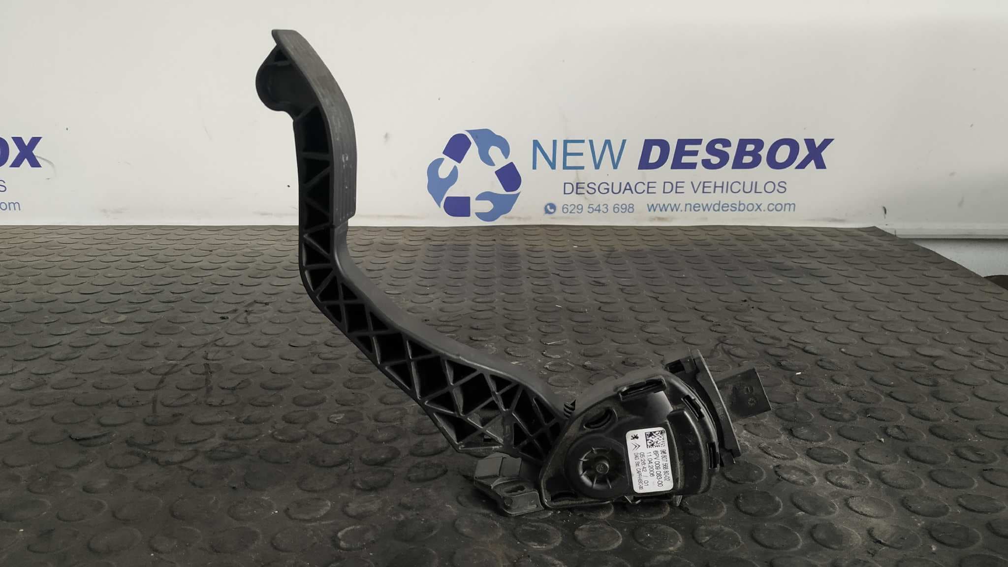 Recambio de POTENCIOMETRO PEDAL para PEUGEOT 207 1.4 8HZ referencia OEM IAM 9680756880