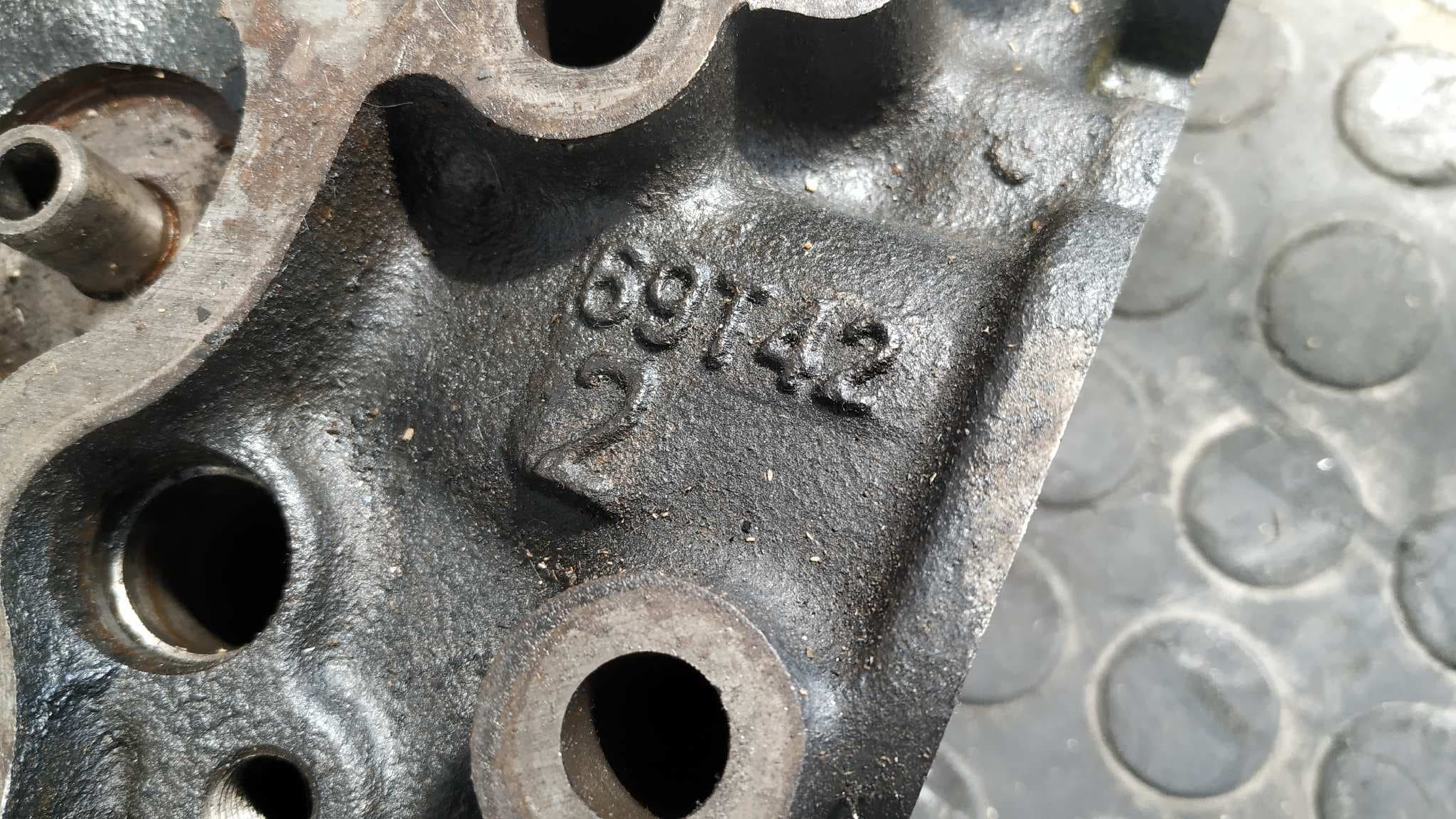 Recambio de CULATA para NISSAN TRADE 100 BD30D referencia OEM IAM 69T42 9
