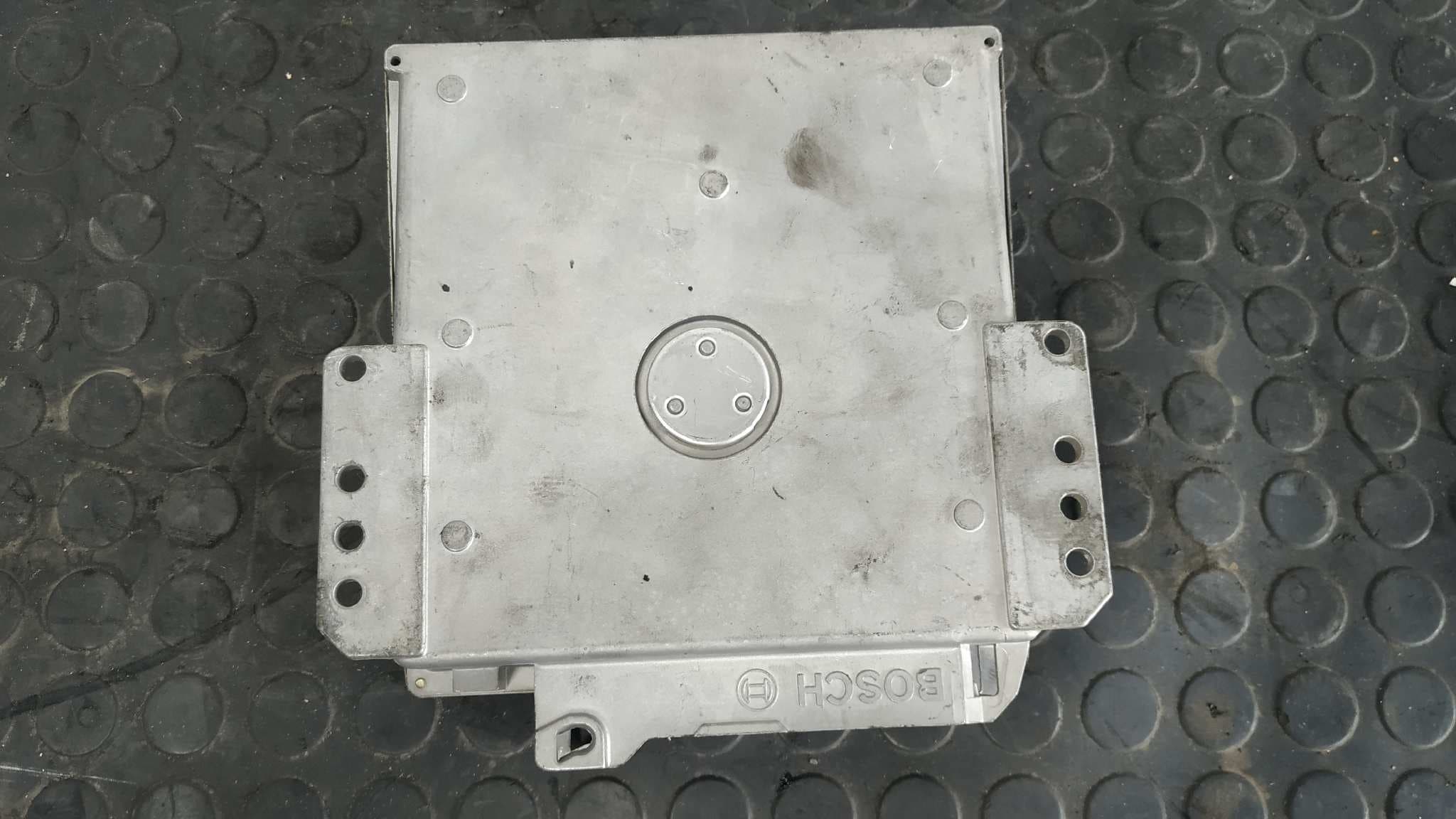 Recambio de CENTRALITA MOTOR UCE para PEUGEOT 106 (S1) CDZ referencia OEM IAM 9617150080 4