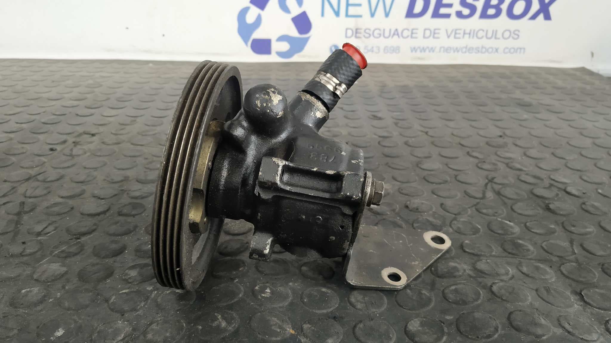 Recambio de BOMBA DIRECCION para PEUGEOT 405 BERLINA DKZ referencia OEM IAM 7839999 4