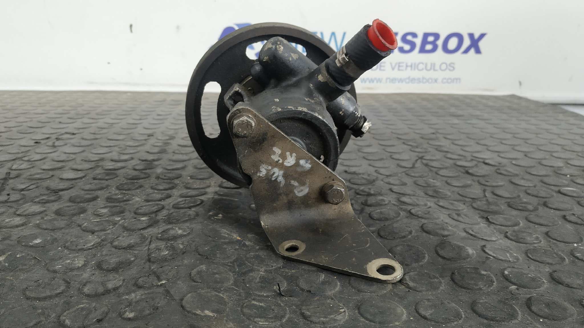 Recambio de BOMBA DIRECCION para PEUGEOT 405 BERLINA DKZ referencia OEM IAM 7839999 5