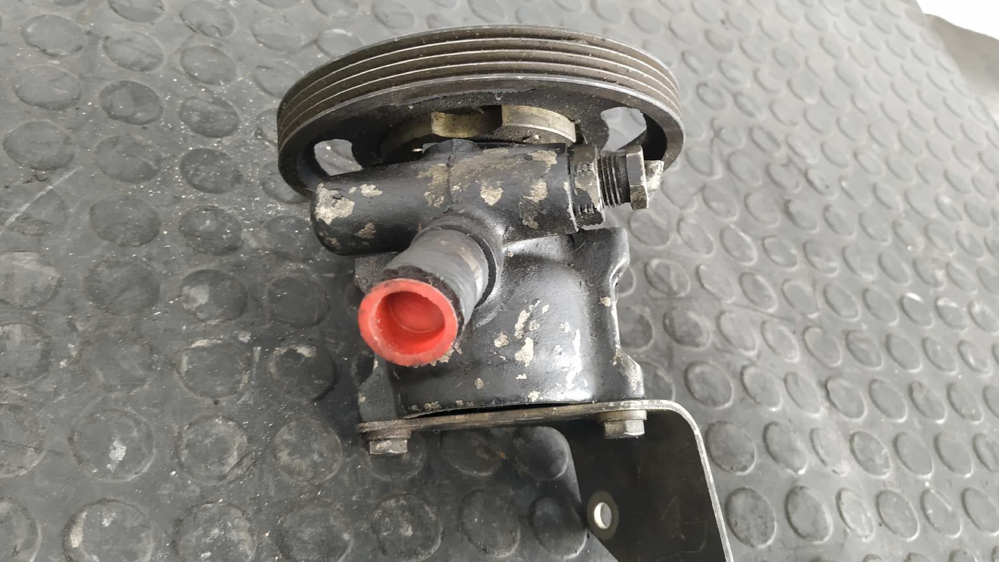 Recambio de BOMBA DIRECCION para PEUGEOT 405 BERLINA DKZ referencia OEM IAM 7839999 6