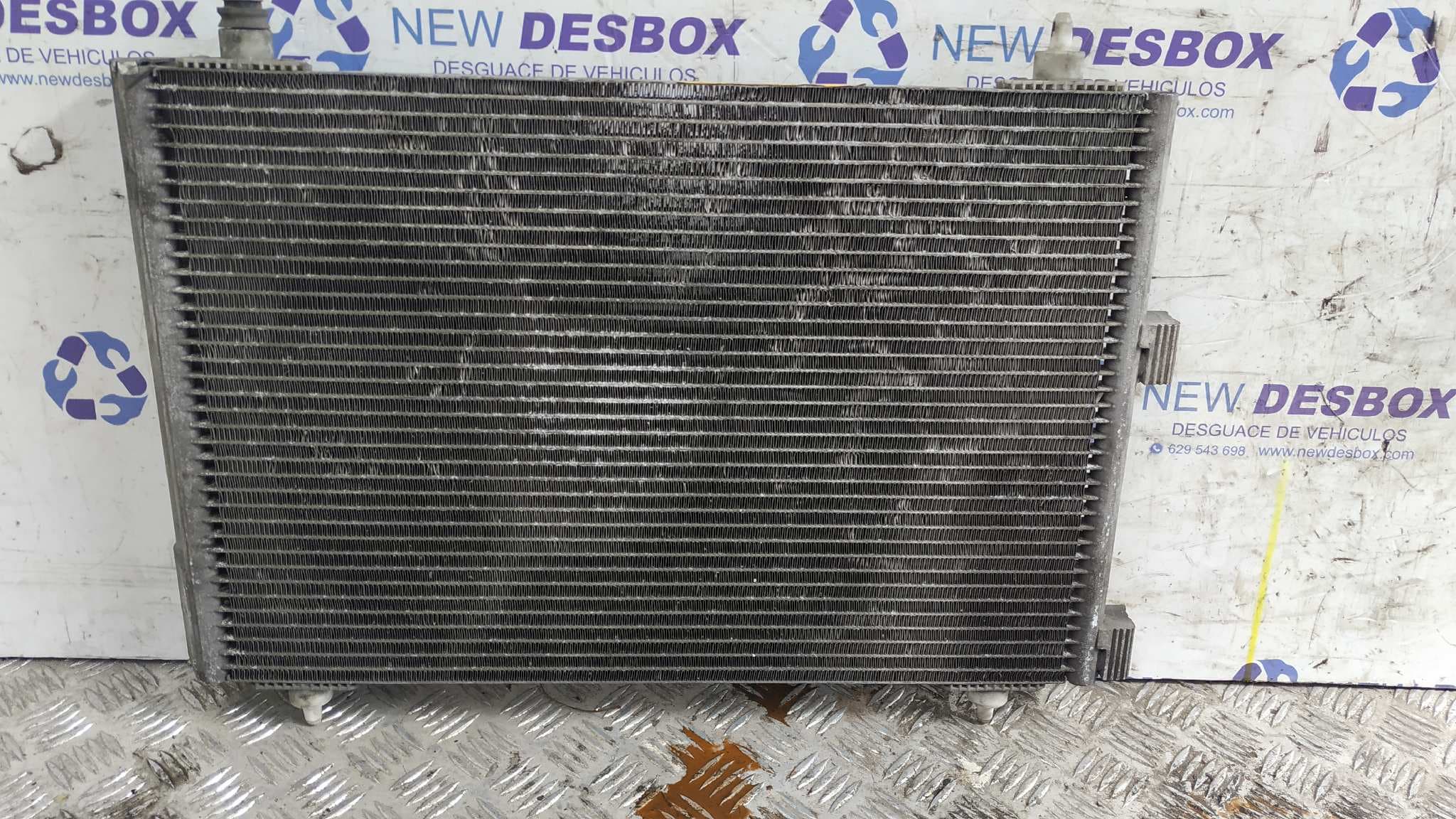 Recambio de CONDENSADOR / RADIADOR  AIRE ACONDICIONADO para CITROEN BERLINGO CUADRO Mixto L 9HW referencia OEM IAM 9645964780   - BLANCO 2