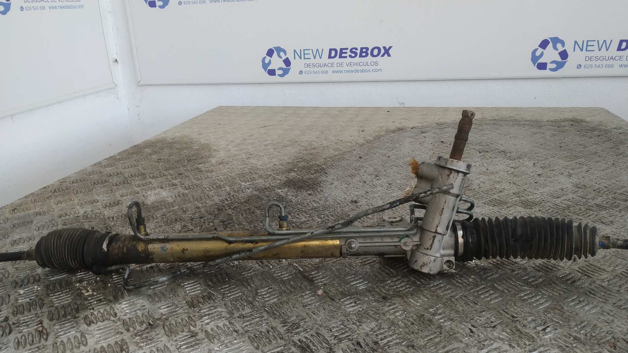 Recambio de CREMALLERA DIRECCION para CHRYSLER VOYAGER (GS) 2.5 TD 425CLIRSX referencia OEM IAM P04743860AB   - VERDE 3