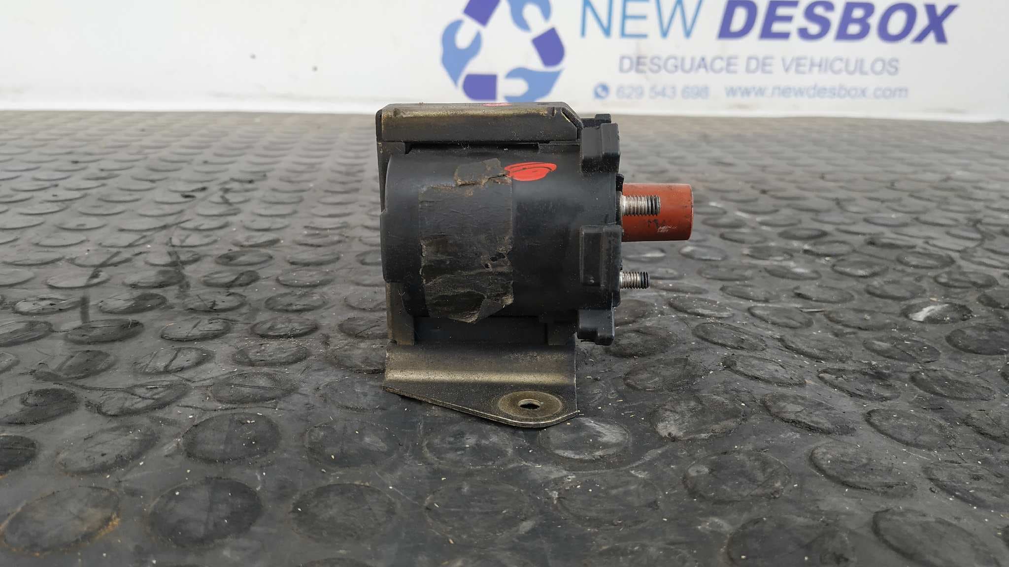 Recambio de BOBINA ENCENDIDO para MERCEDES CLASE C (W201) M102985 referencia OEM IAM 0001584803 5