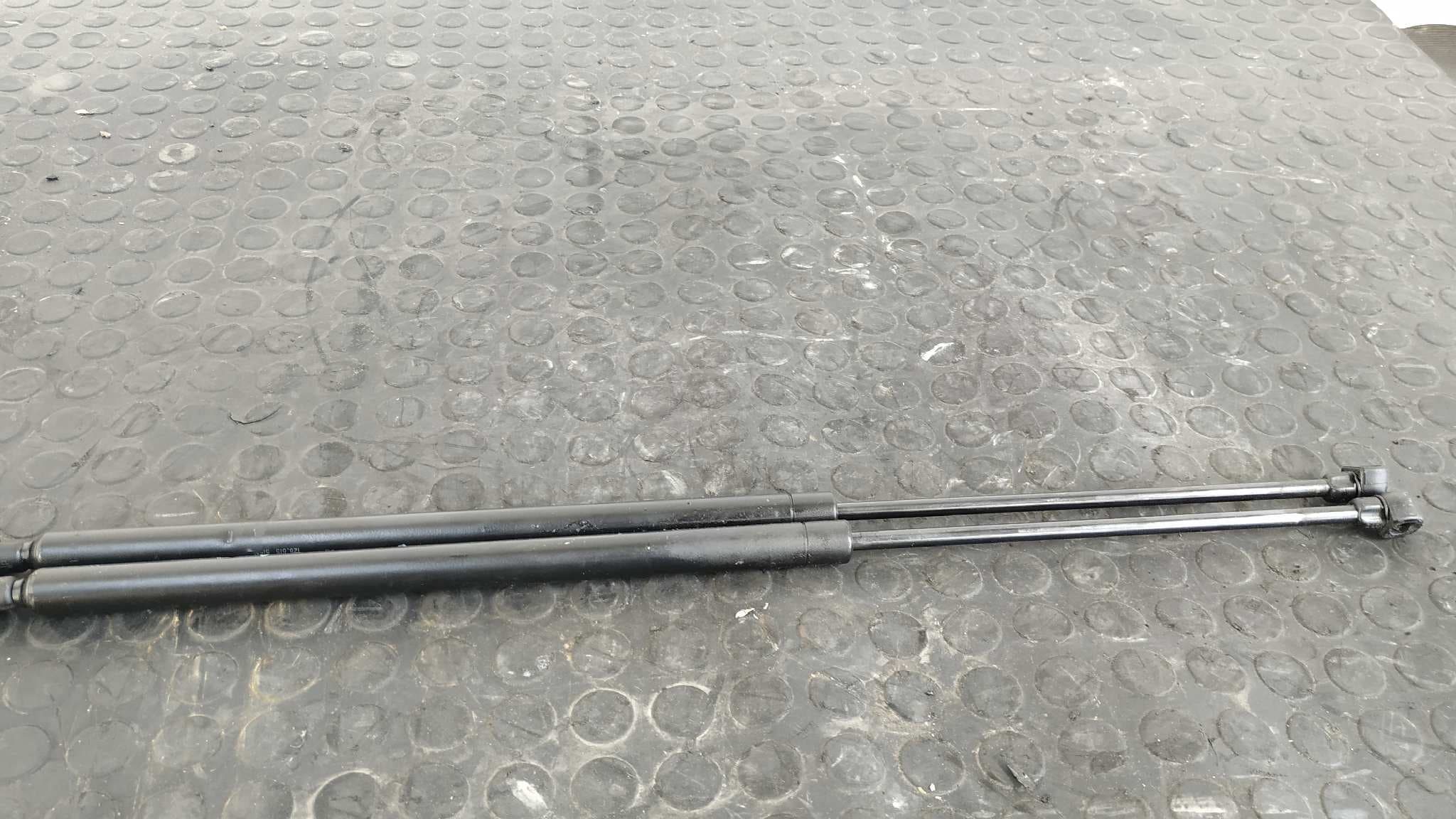 Recambio de AMORTIGUADORES MALETERO / PORTON para RENAULT MEGANE I SCENIC (JA0) 1.9 Diesel F8Q790 referencia OEM IAM 128615   - VERDE