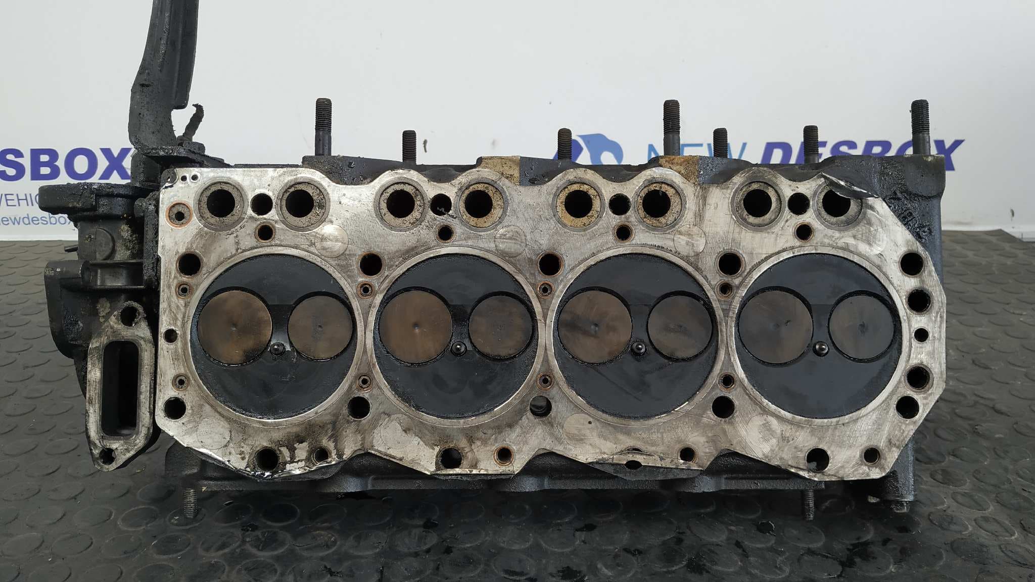 Recambio de CULATA para NISSAN CABSTAR E BD30 referencia OEM IAM 69T42 11