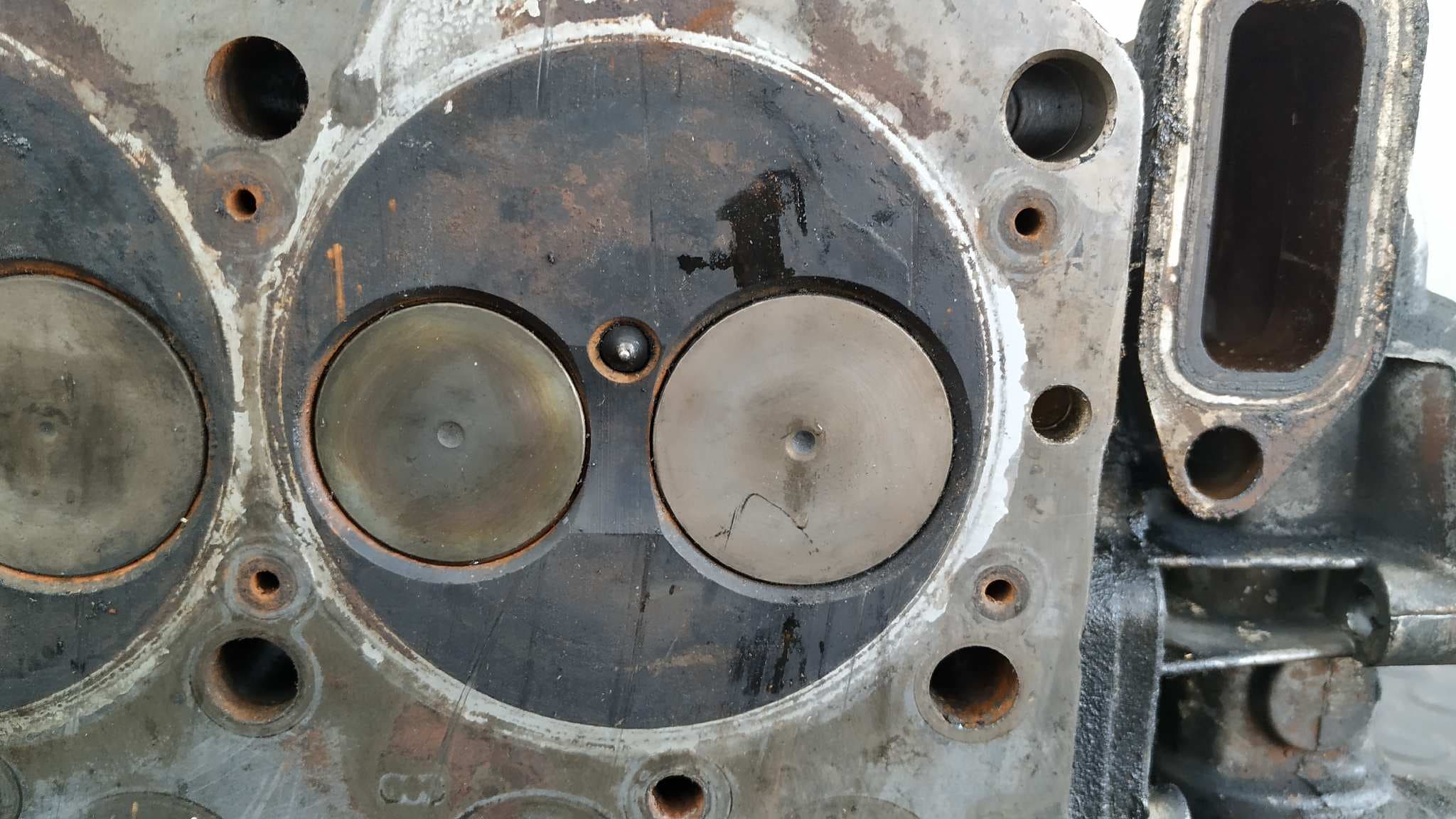 Recambio de CULATA para NISSAN CABSTAR E BD30D referencia OEM IAM 69T42 4