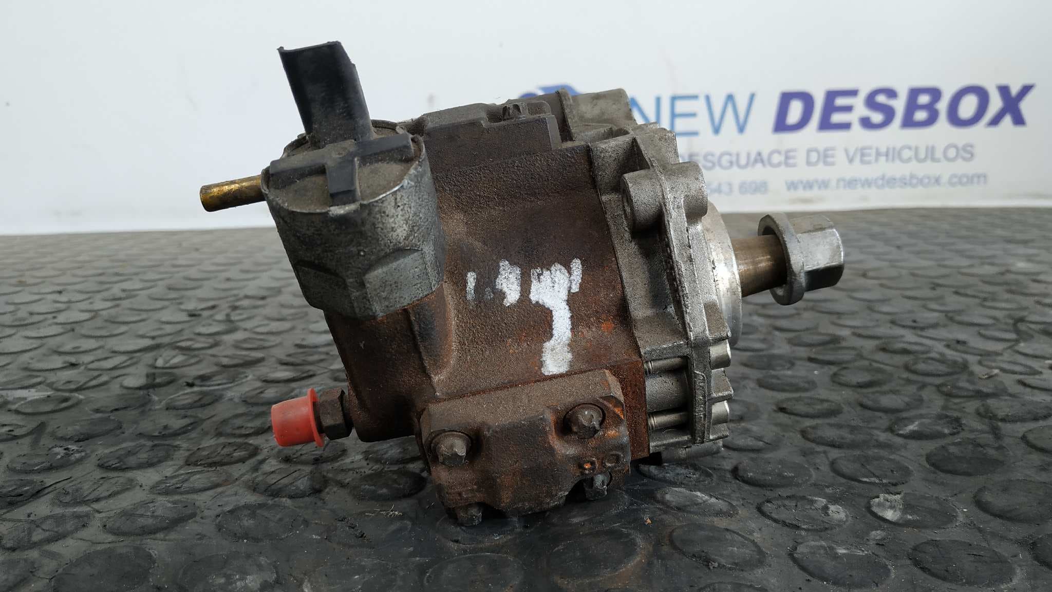 Recambio de BOMBA INYECCION para CITROEN C2 1.4 8HZ referencia OEM IAM 9658176080 9