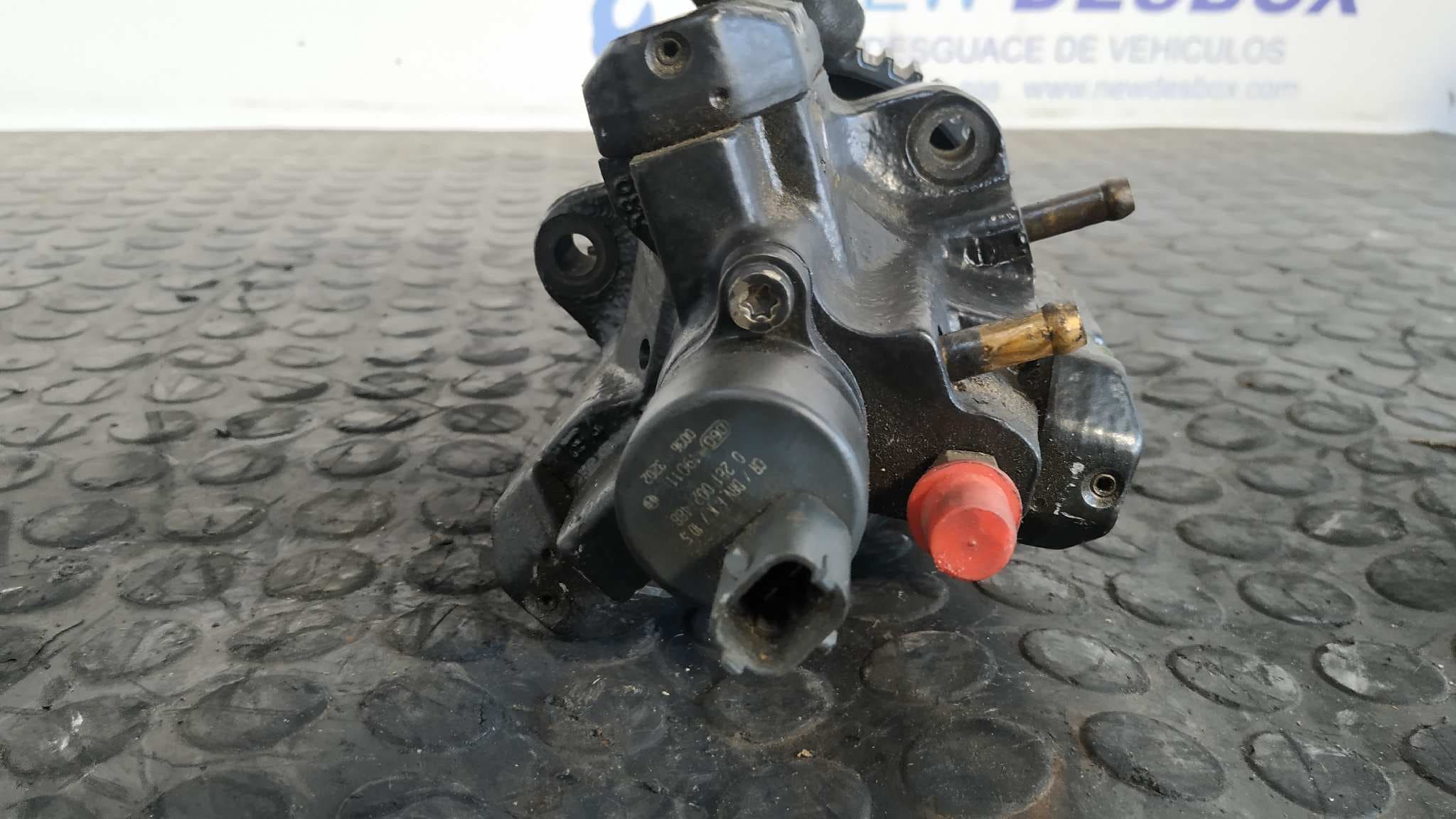 Recambio de BOMBA INYECCION para PEUGEOT EXPERT KASTEN 2.0 16V HDI FAP CAT (RHR / DW10BTED4) RHR referencia OEM IAM 0445010007 2