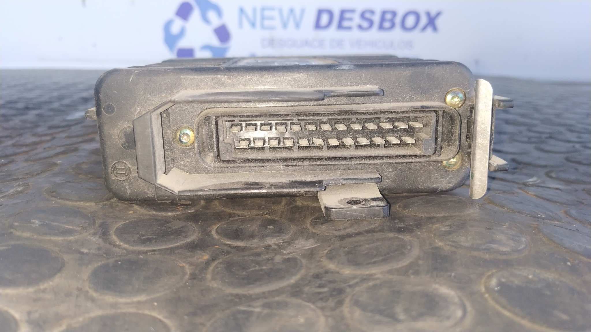 Recambio de CENTRALITA MOTOR UCE para PEUGEOT 106 (S1) KDX referencia OEM IAM 0280000753 2
