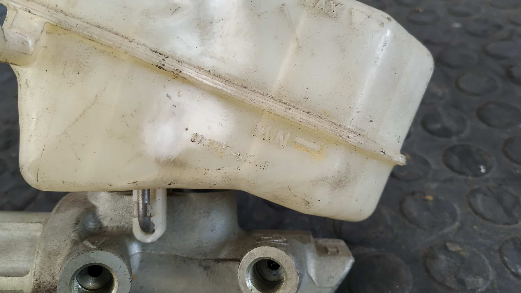 Recambio de BOMBA FRENO para BMW SERIE 1 BERLINA (E81/E87) 204D4 referencia OEM IAM 03350886541 4