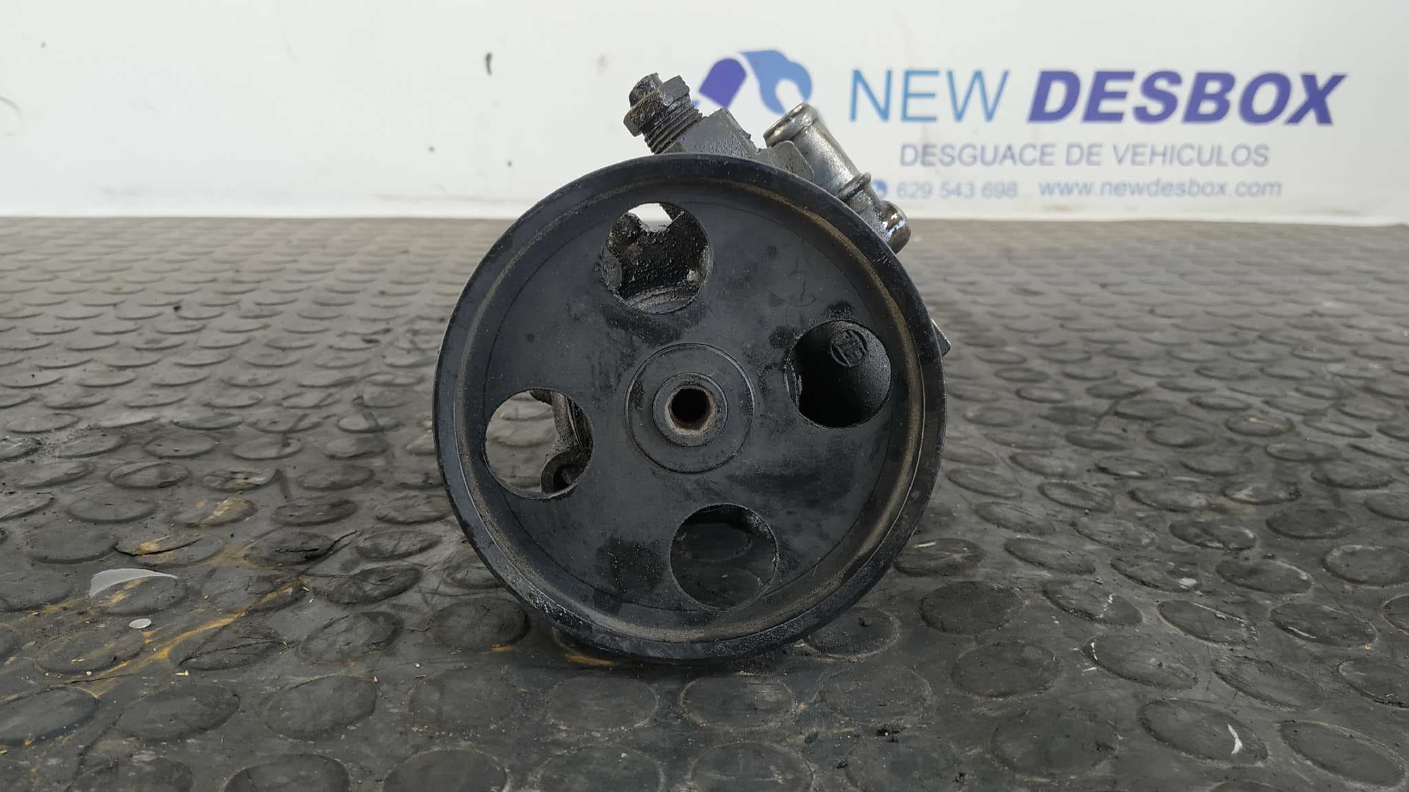 Recambio de BOMBA DIRECCION para PEUGEOT 806 2.1 Turbodiesel CAT P8CXUD11BTE referencia OEM IAM 91128   - VERDE