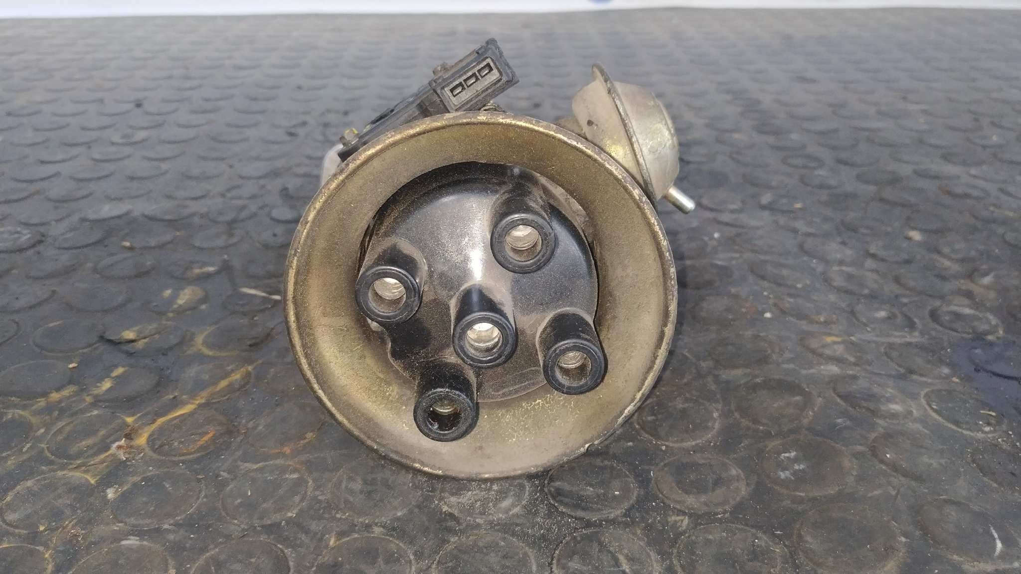 Recambio de DELCO para FORD ESCORT BERLINA LU referencia OEM IAM 89SF12100DA 3
