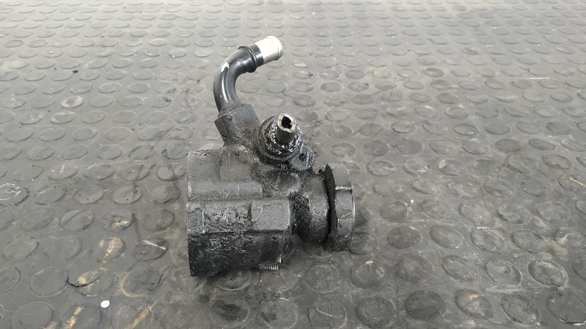 Recambio de BOMBA DIRECCION para PEUGEOT BOXER CAJA ABIERTA (RS3200)(230)(->'02) 1400  D T9A referencia OEM IAM 9617753380   - BLANCO 2