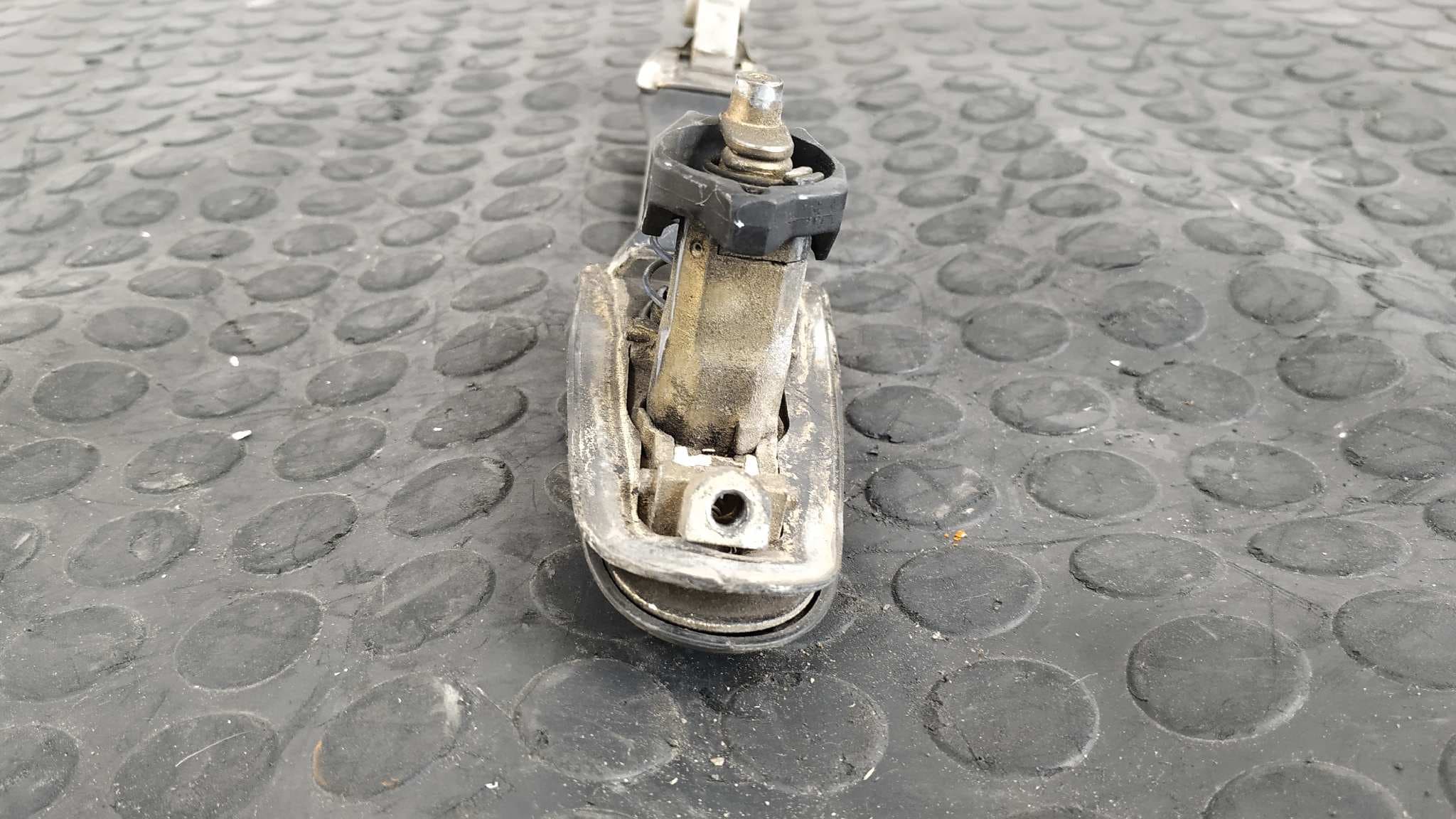 Recambio de MANETA TRASERA DERECHA para MERCEDES-BENZ VITO CAJA CERRADA 6.03 -> 109  CDI  Compacto  (639.601) 646983 referencia OEM IAM 00076024599B27   - BLANCO 4