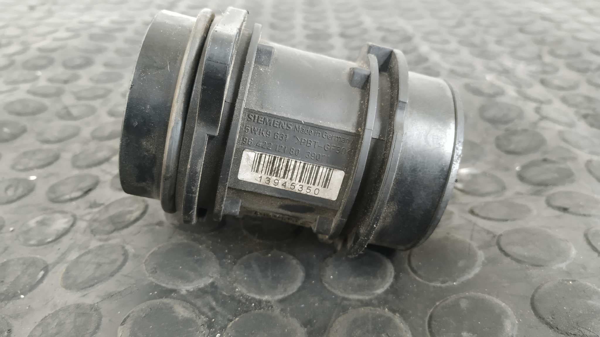 Recambio de CAUDALIMETRO para CITROEN C3 1.4 8HX referencia OEM IAM 9642212180 2