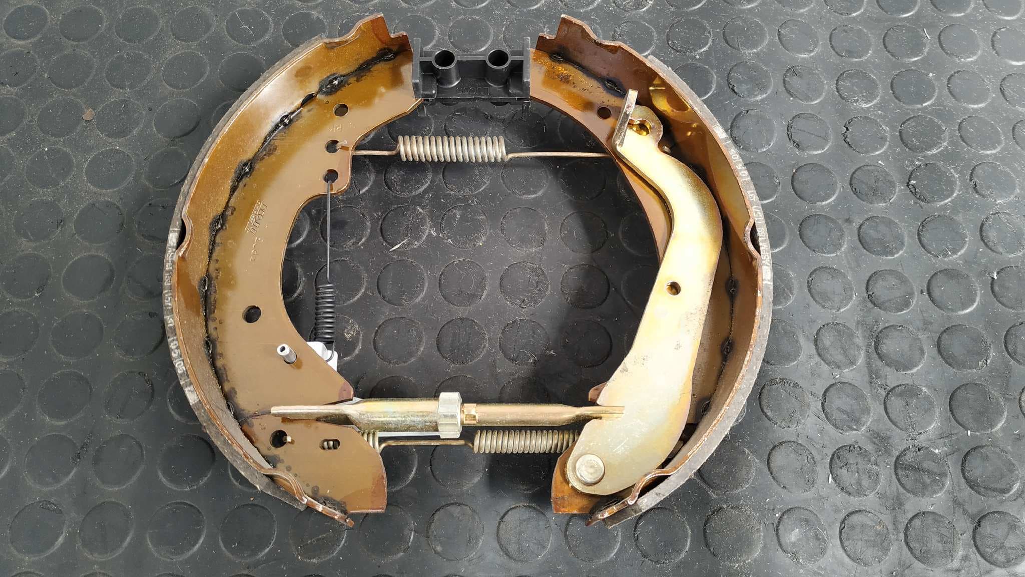 Recambio de FRENO DE TAMBOR para RENAULT TRAFIC (DESDE 5.89) referencia OEM IAM 7701205916 4