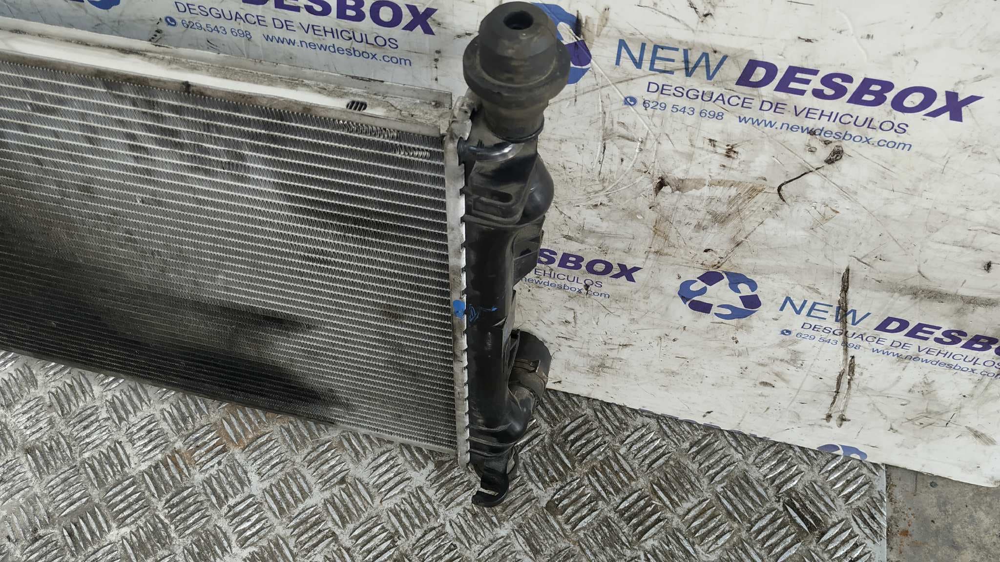 Recambio de RADIADOR AGUA para SKODA FABIA COMBI (5J5) Ambition CGP referencia OEM IAM CGP   - GRIS 3