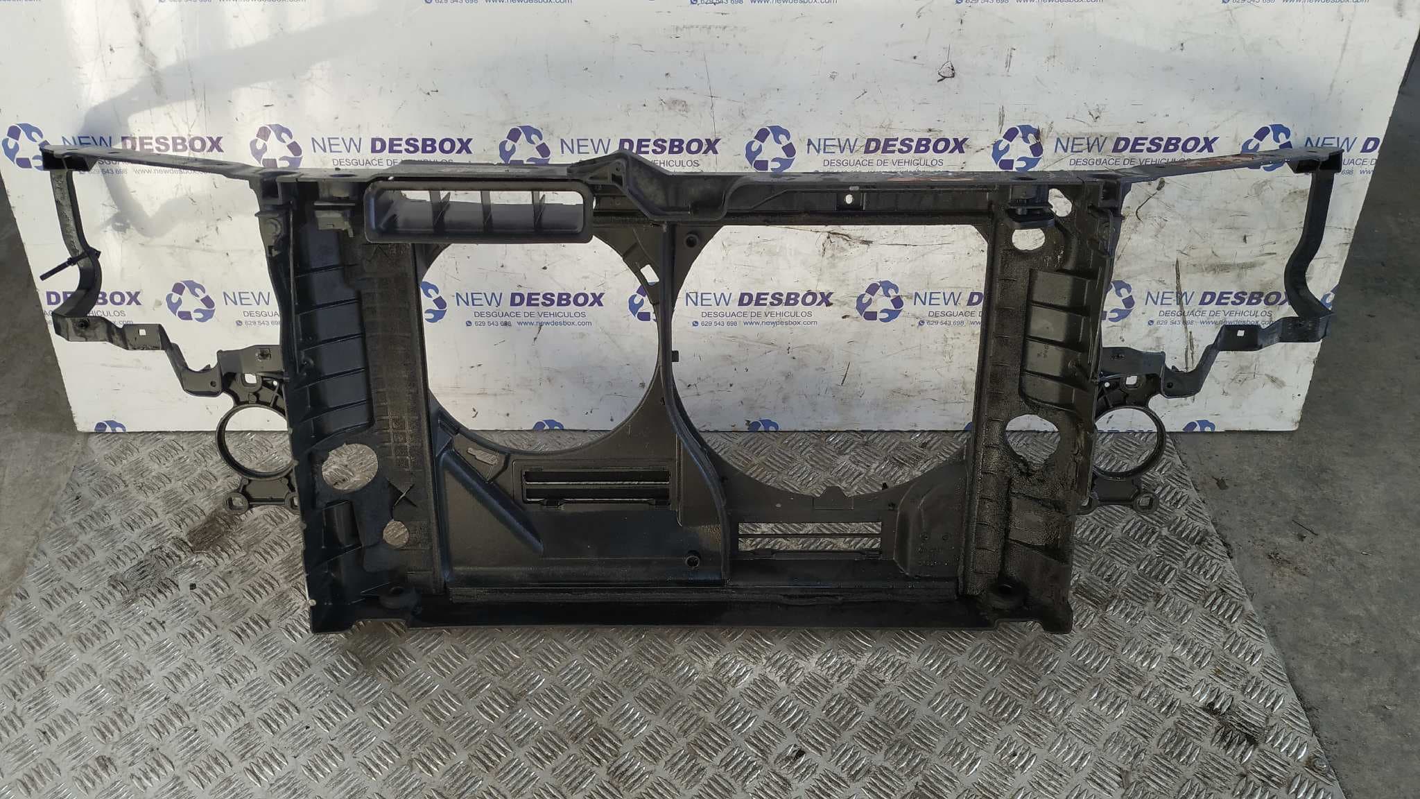 Recambio de PANEL FRONTAL para AUDI A8 (D2) 2.5 V6 24V TDI AFB referencia OEM IAM 4D0805571J   - GRIS 4