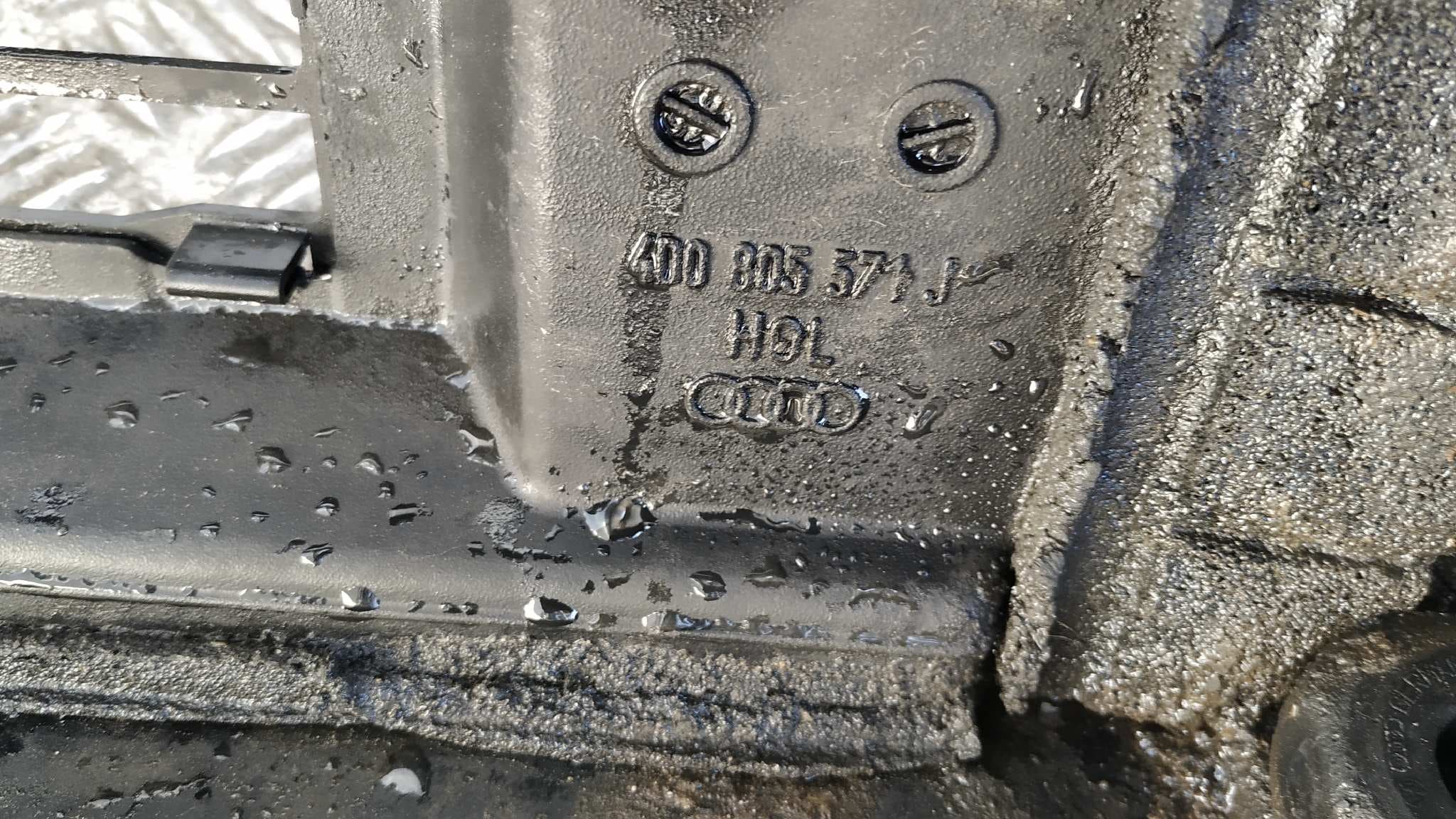 Recambio de PANEL FRONTAL para AUDI A8 (D2) 2.5 V6 24V TDI AFB referencia OEM IAM 4D0805571J   - GRIS 2