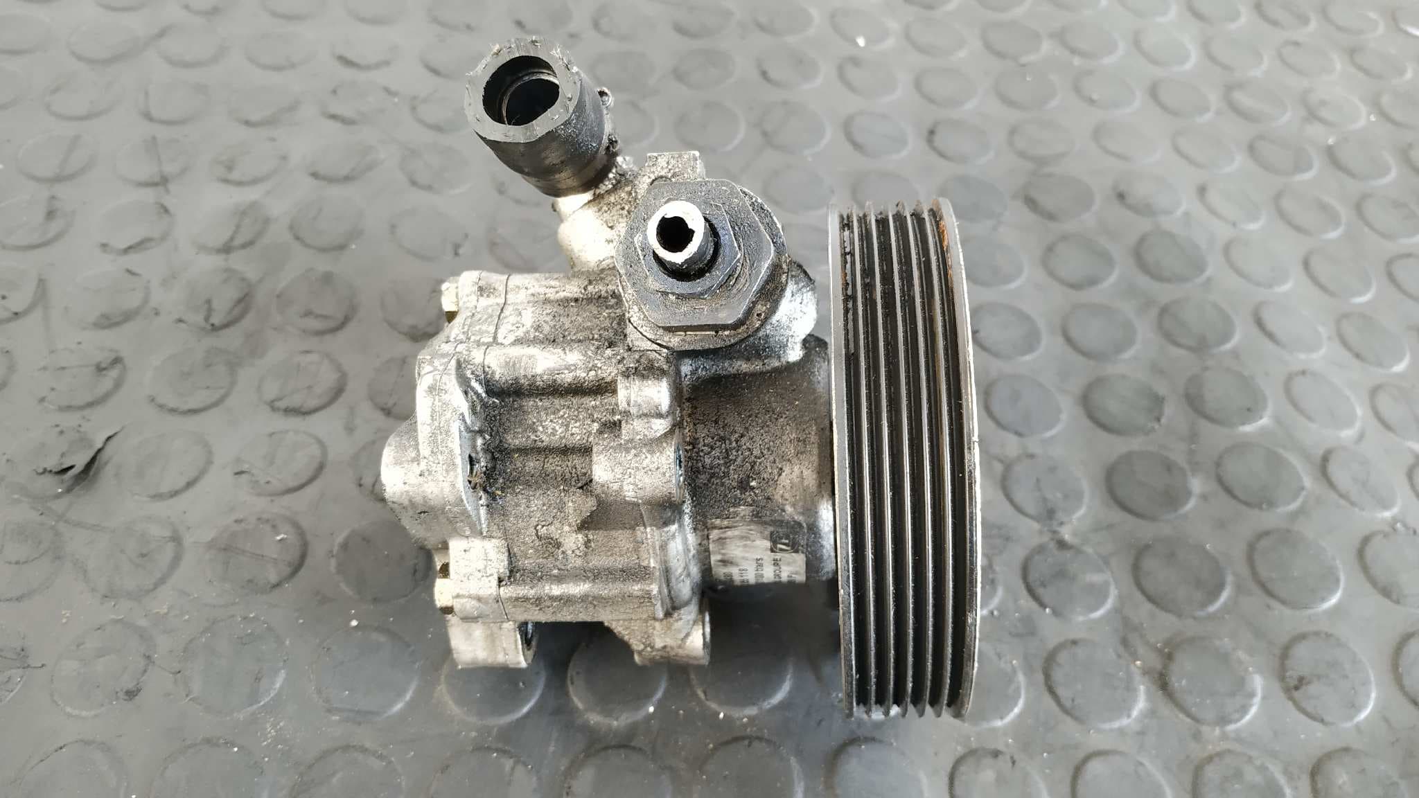 Recambio de BOMBA DIRECCION para PEUGEOT 406 BERLINA (S1/S2) P8CXUD11BTE referencia OEM IAM 9624660480   - PLATA 4