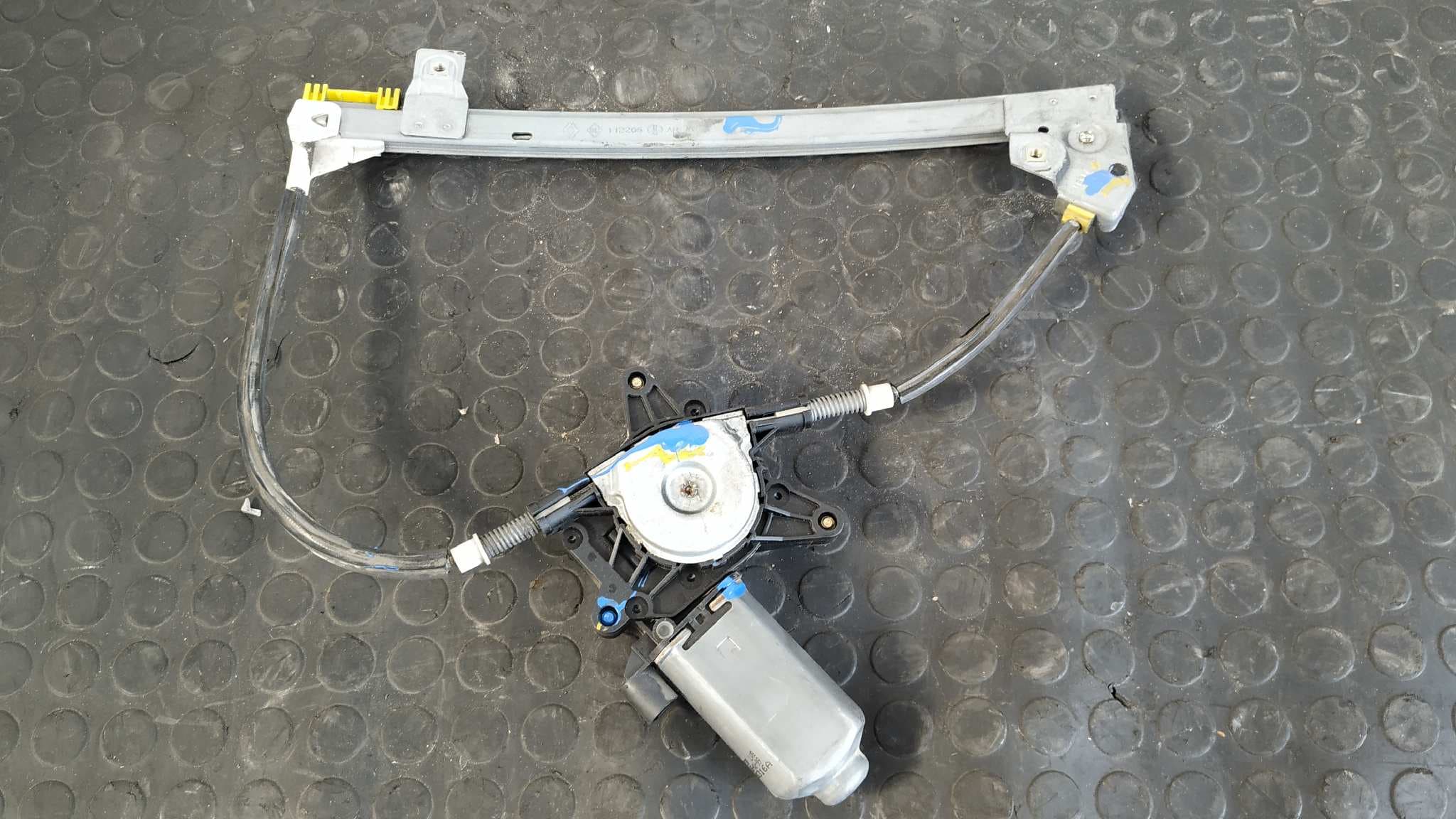 Recambio de ELEVALUNAS TRASERO DERECHO para RENAULT MEGANE I SCENIC (JA0) referencia OEM IAM 400316A