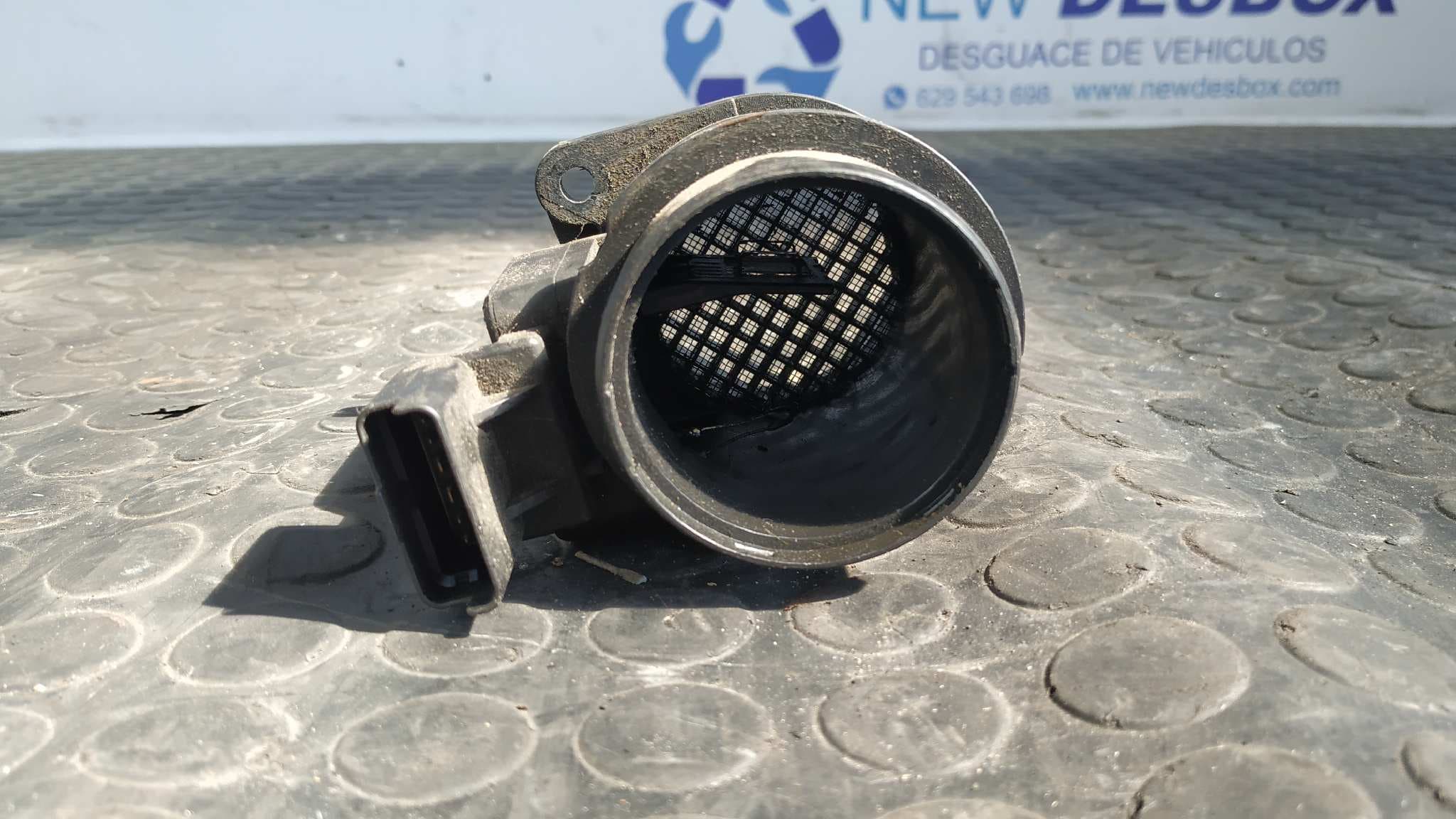 Recambio de CAUDALIMETRO para PEUGEOT 206 BERLINA 8HX referencia OEM IAM 9642212180 5