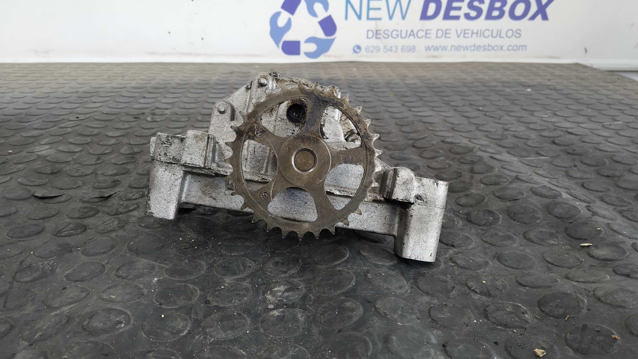Recambio de BOMBA ACEITE para SUZUKI GRAND VITARA 3 PUERTAS SQ (GT) RHW referencia OEM IAM 9638783980