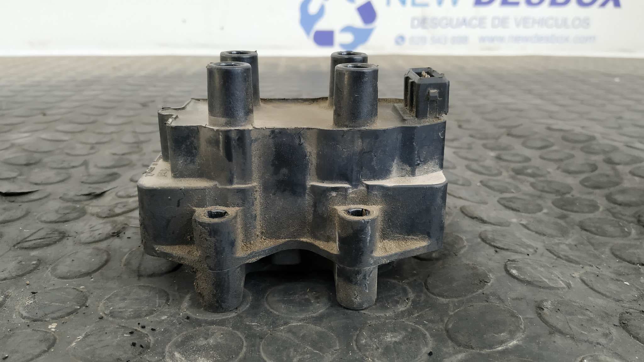 Recambio de BOBINA ENCENDIDO para CITROEN SAXO 1.1 HDZTU1M referencia OEM IAM 2526040A   - GRIS 3