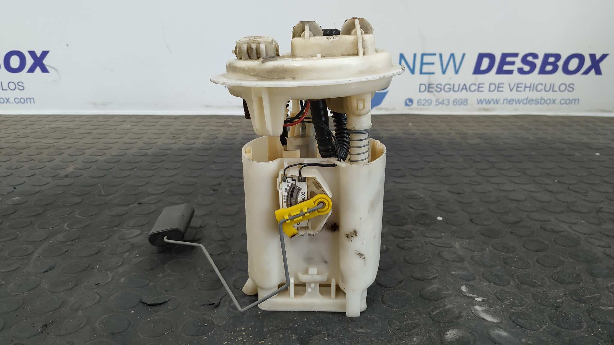 Recambio de AFORADOR para RENAULT CLIO II FASE I (B/CBO) 1.2 D4F referencia OEM IAM 8200027966   - GRANATE