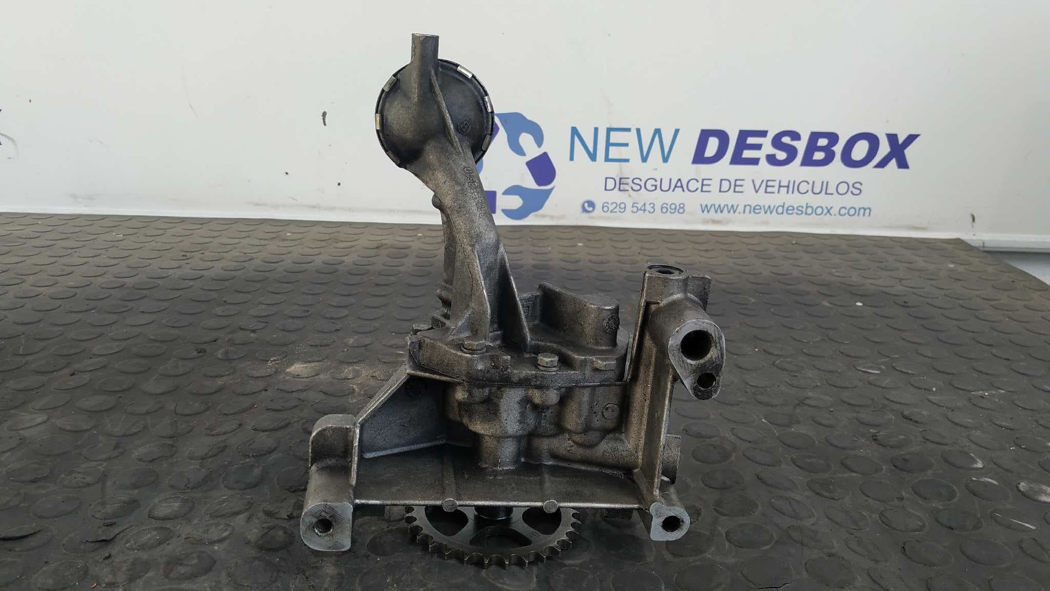 Recambio de BOMBA ACEITE para CITROEN BERLINGO 1.9 WJY,WJZ referencia OEM IAM 9624938610 8