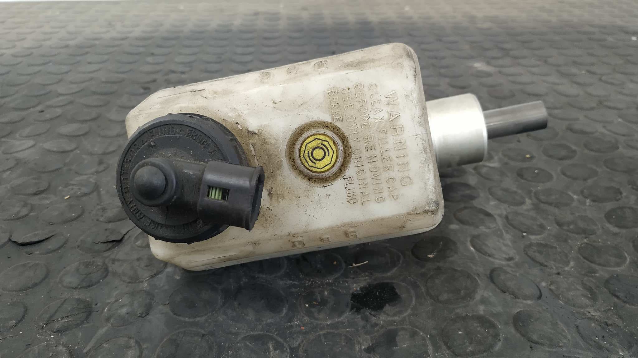 Recambio de BOMBA FRENO para RENAULT ESPACE / GRAND ESPACE (JE0) G8T referencia OEM IAM 7700823486   - GRIS 4