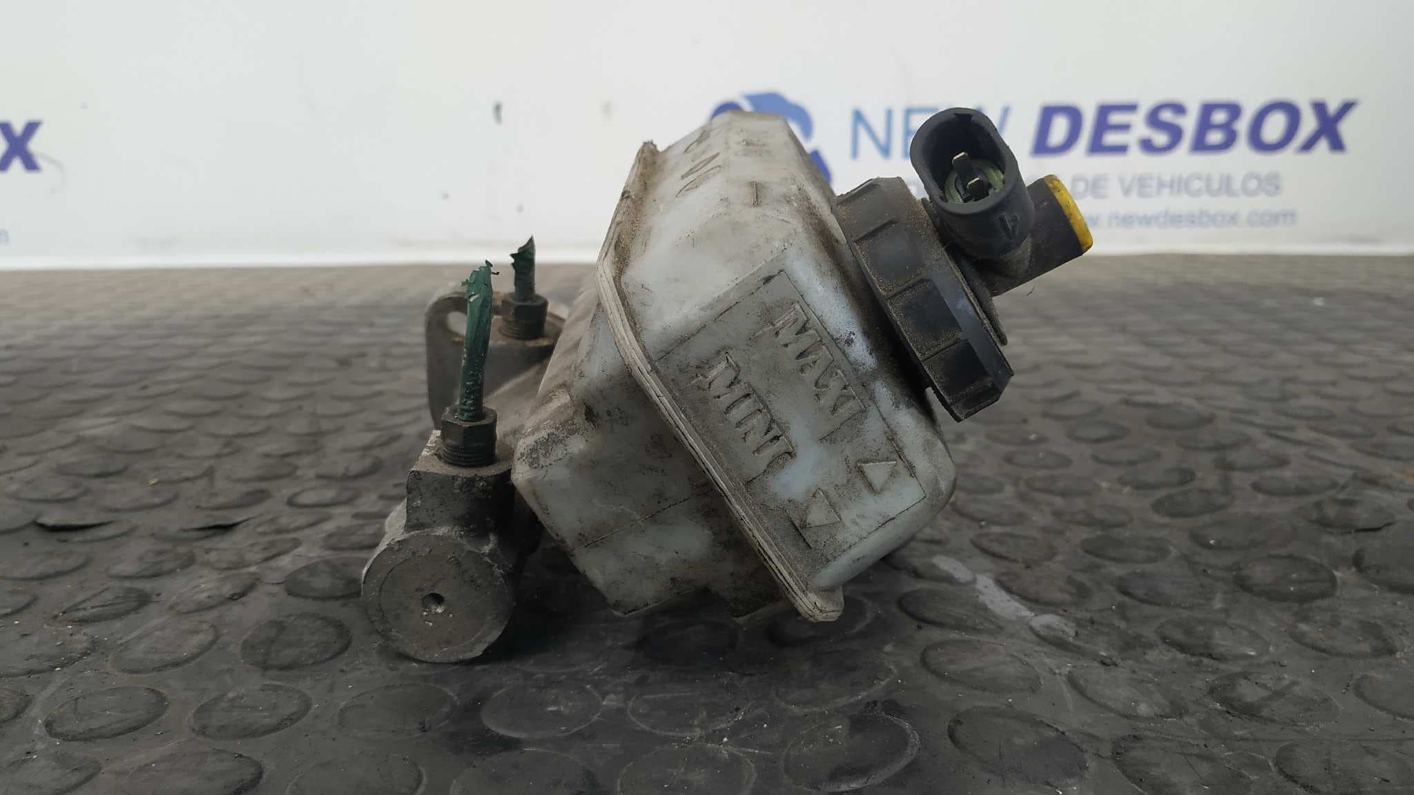 Recambio de BOMBA FRENO para RENAULT ESPACE /GRAND ESPACE (JE0) 2.2 Turbodiesel G9TA7 referencia OEM IAM 7700432324A   - PLATA 4