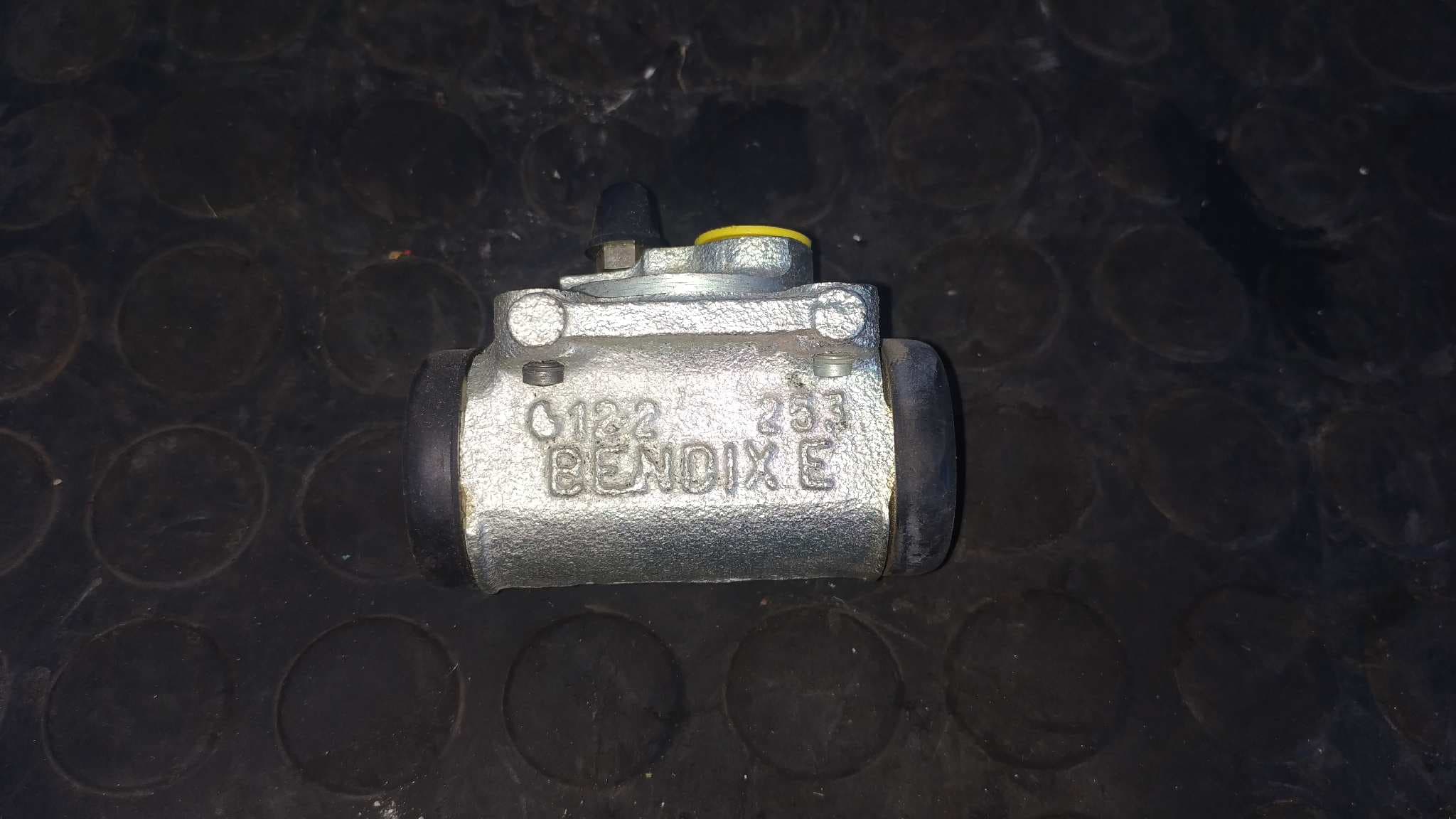 Recambio de BOMBIN FRENO TAMBOR para RENAULT CLIO I FASE I+II (B/C57) referencia OEM IAM 7701035474