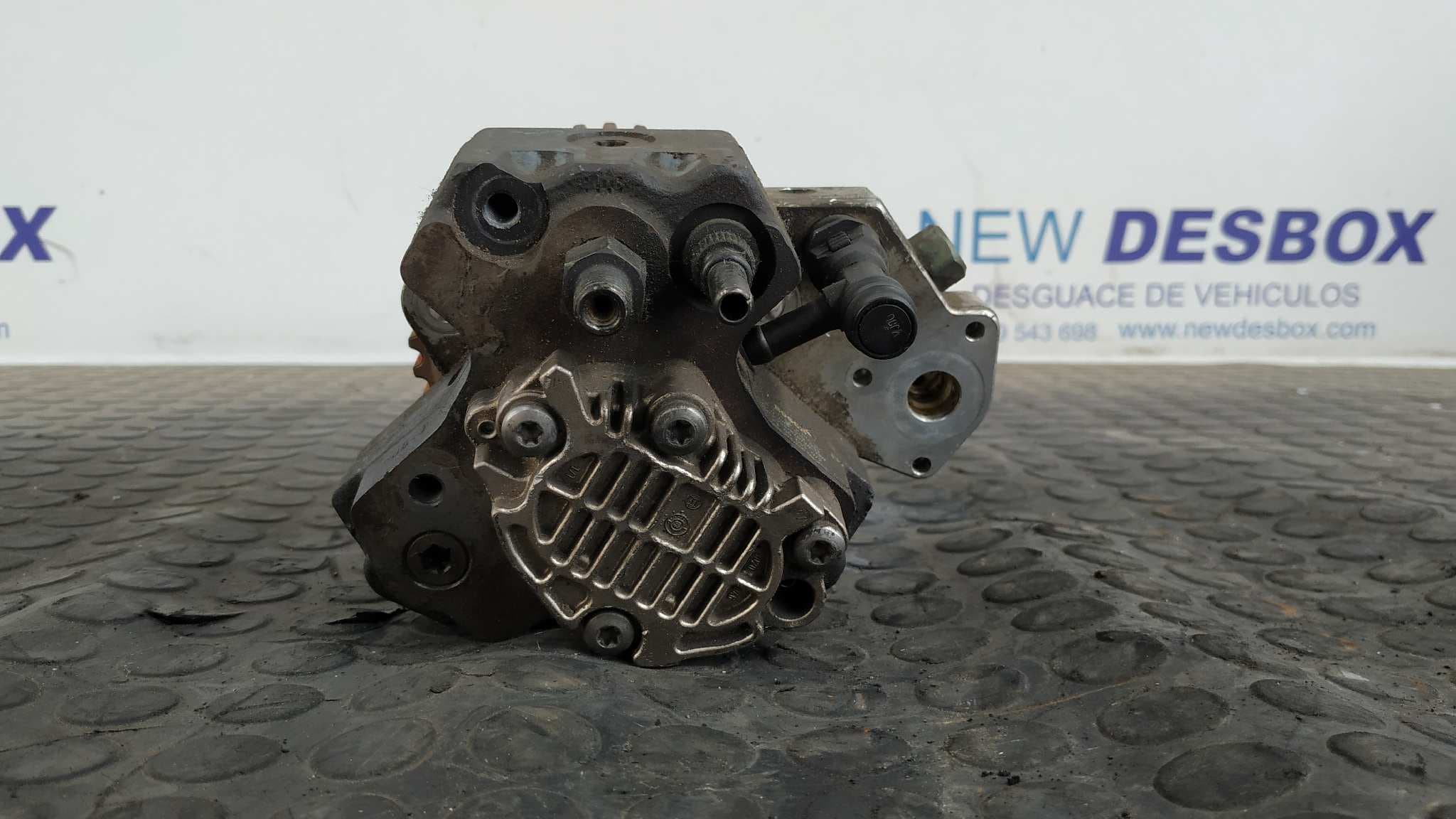 Recambio de BOMBA INYECCION para RENAULT LAGUNA II GRANDTOUR (KG0) F9QC7 referencia OEM IAM 8200055072 5