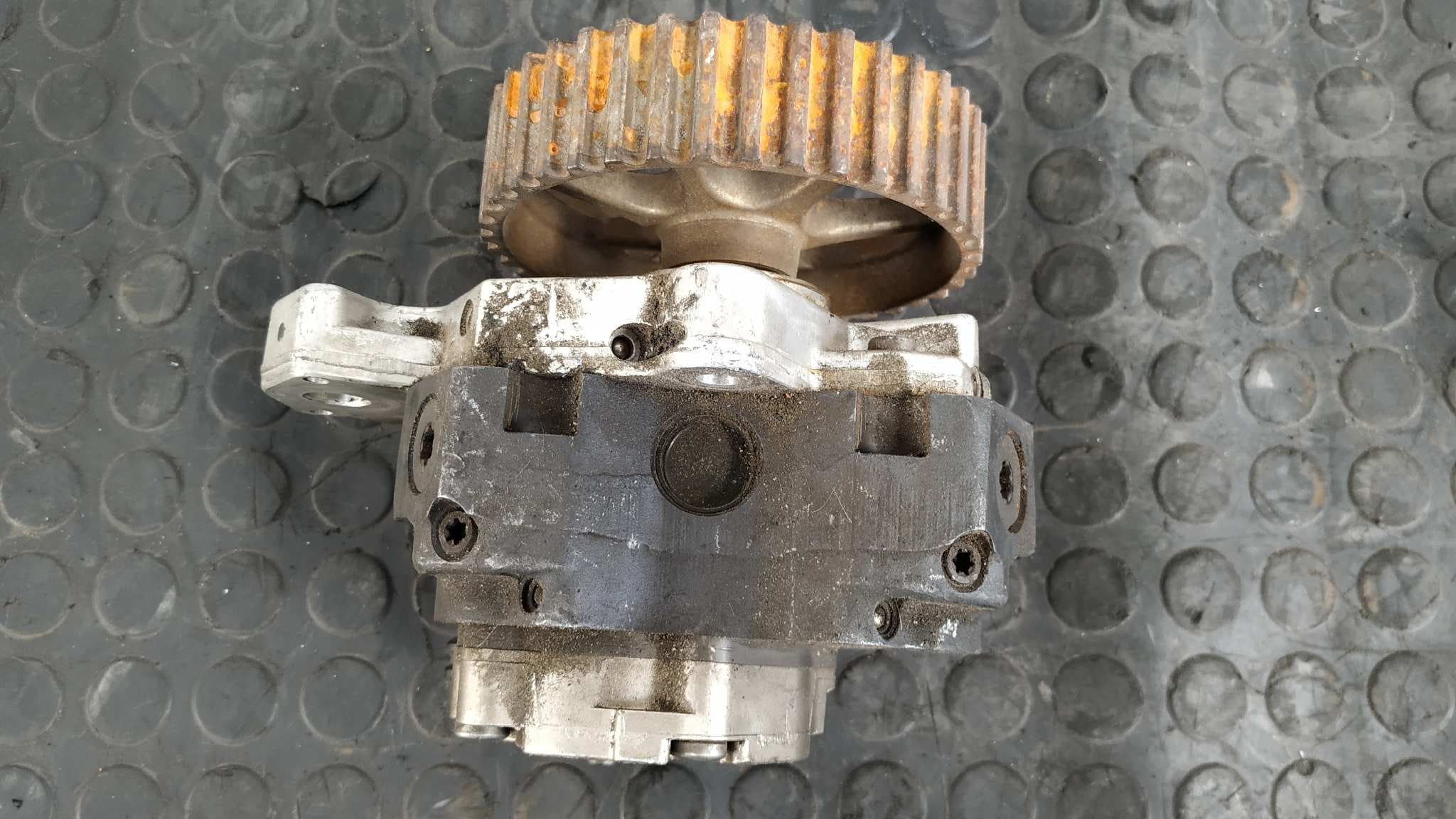 Recambio de BOMBA INYECCION para RENAULT LAGUNA II GRANDTOUR (KG0) F9QC7 referencia OEM IAM 8200055072 7